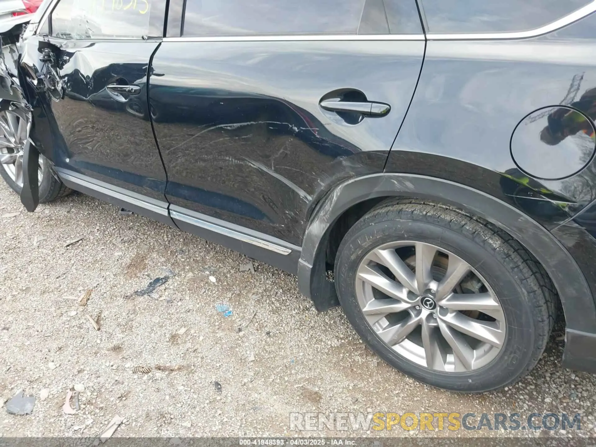 18 fotografías del automóvil dañado JM3TCBDY3L0419049 MAZDA CX-9 2020