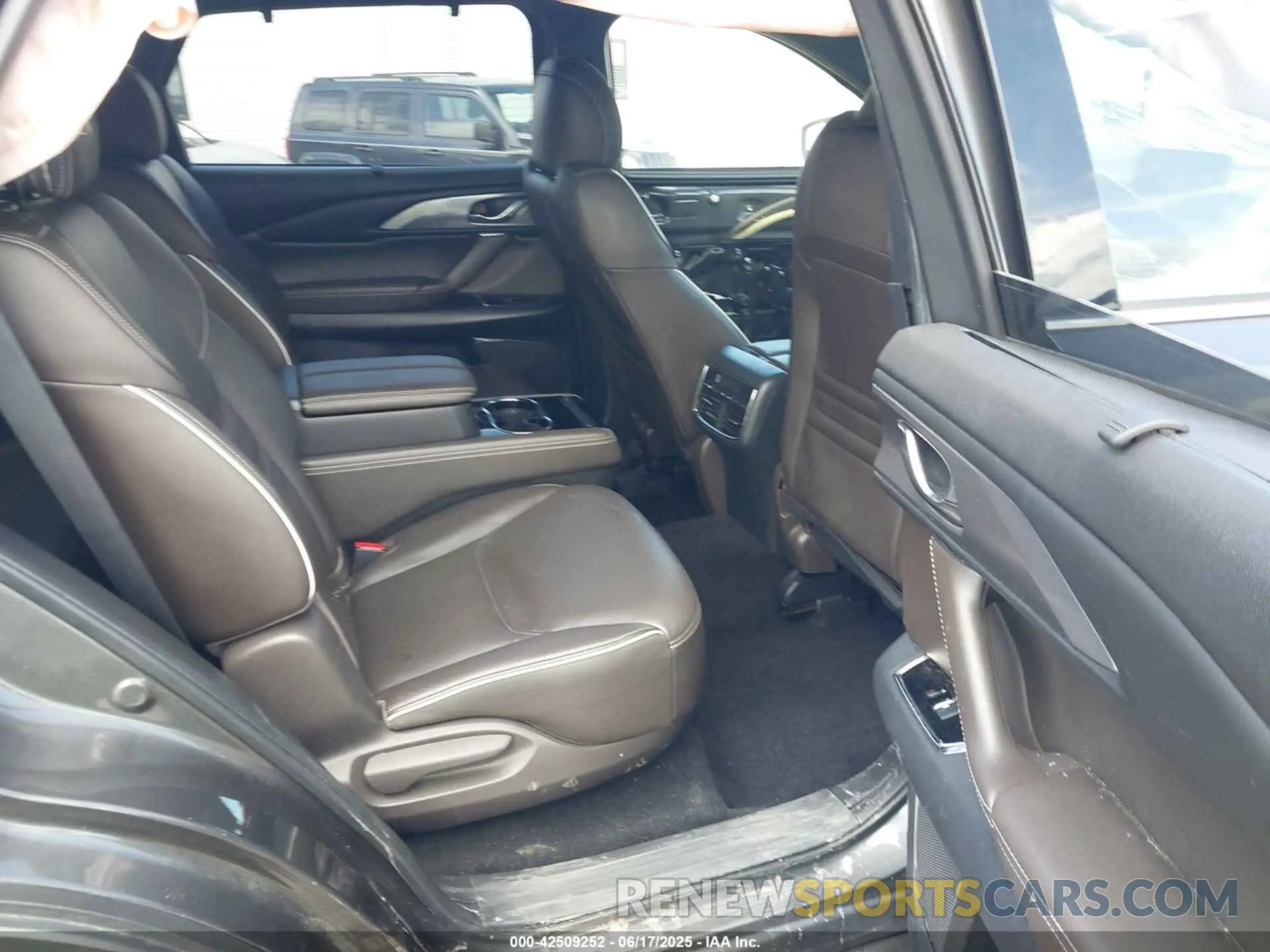 8 fotografías del automóvil dañado JM3TCBEY4L0401674 MAZDA CX-9 2020