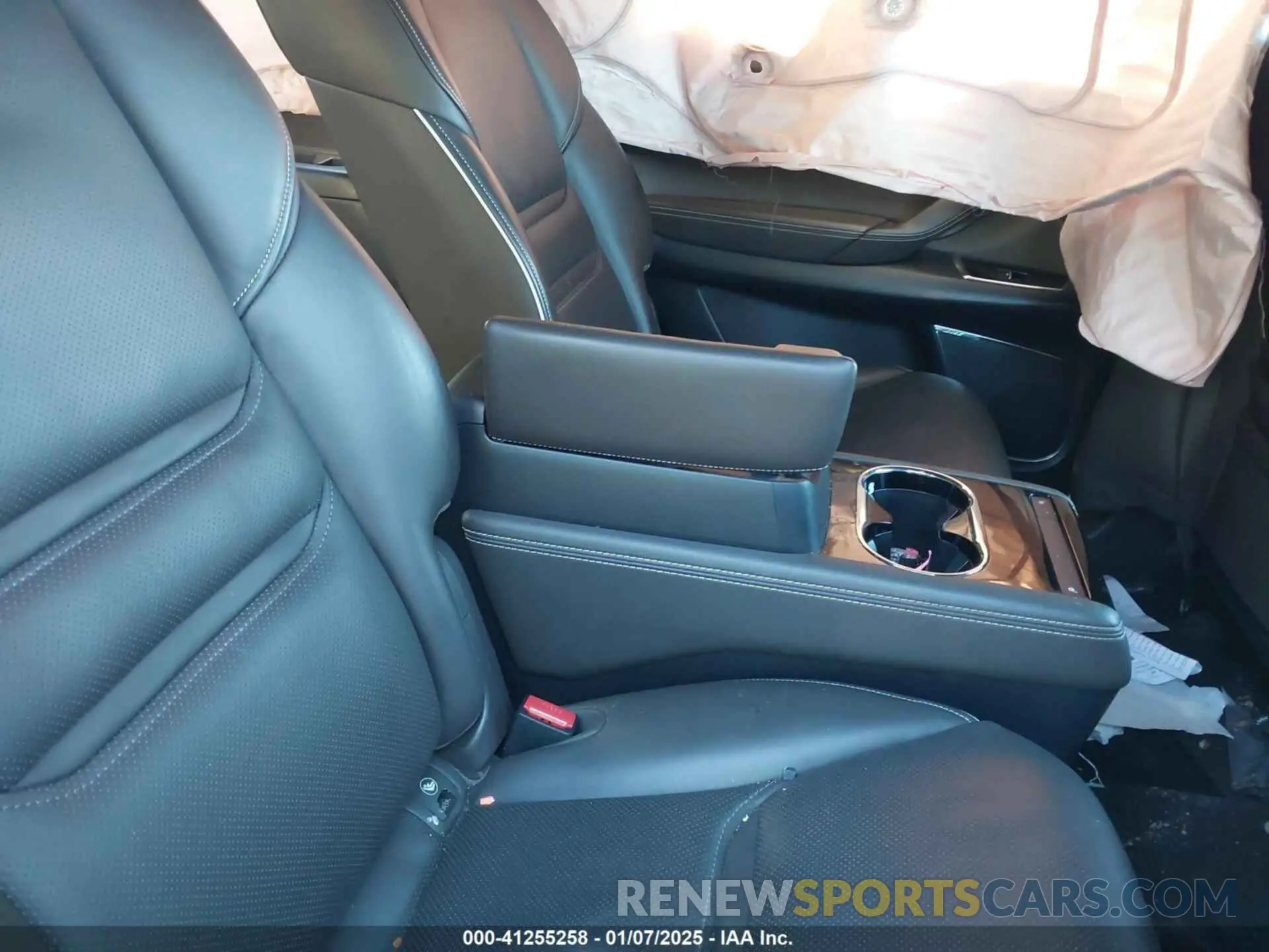 8 fotografías del automóvil dañado JM3TCBEYXL0424537 MAZDA CX-9 2020