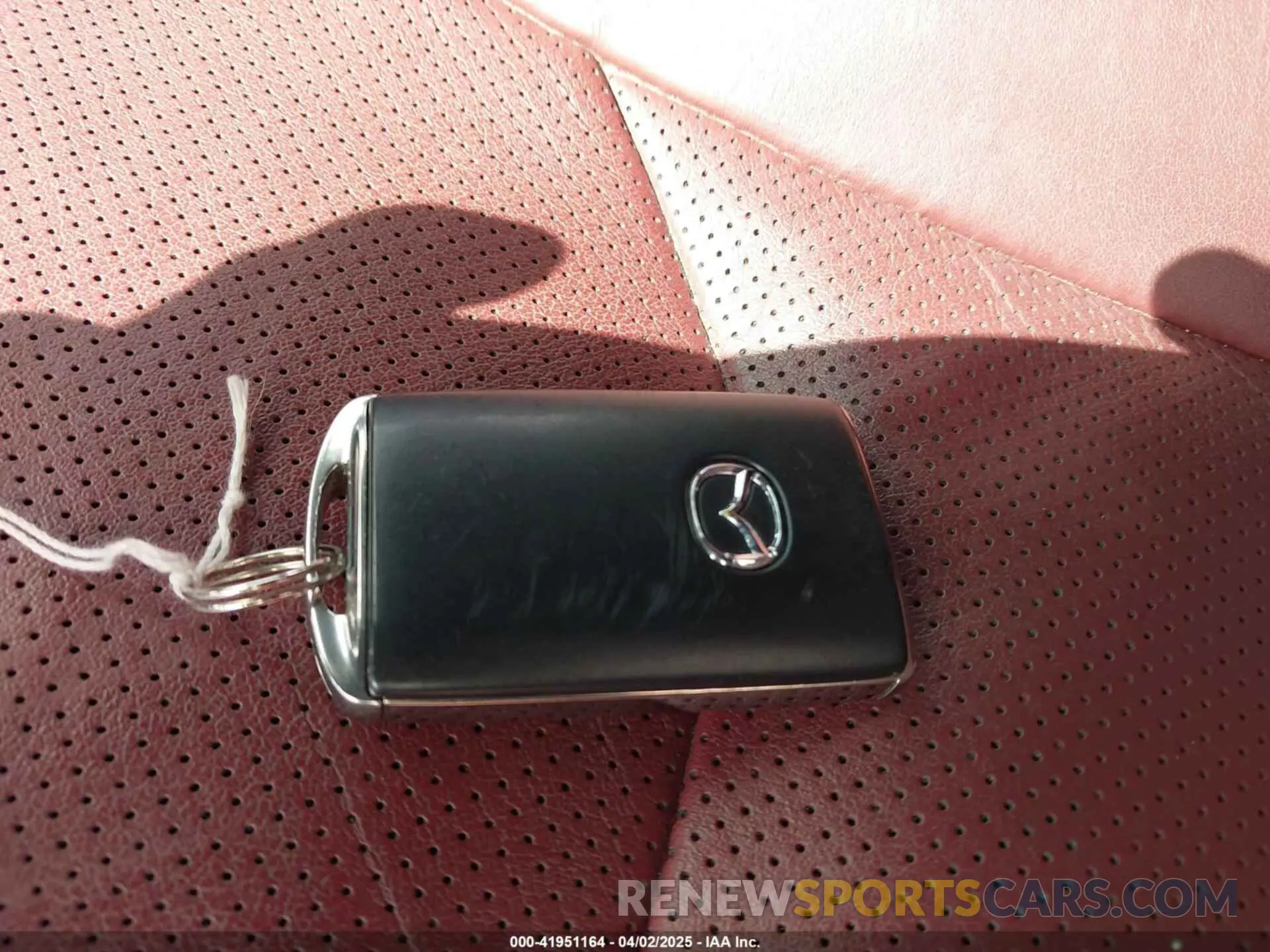 11 fotografías del automóvil dañado JM3TCADY3M0517722 MAZDA CX-9 2021
