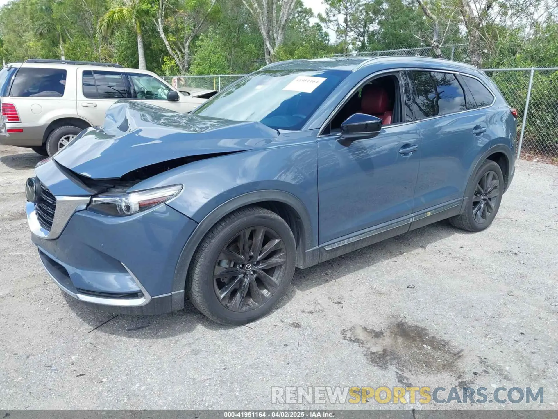 2 fotografías del automóvil dañado JM3TCADY3M0517722 MAZDA CX-9 2021