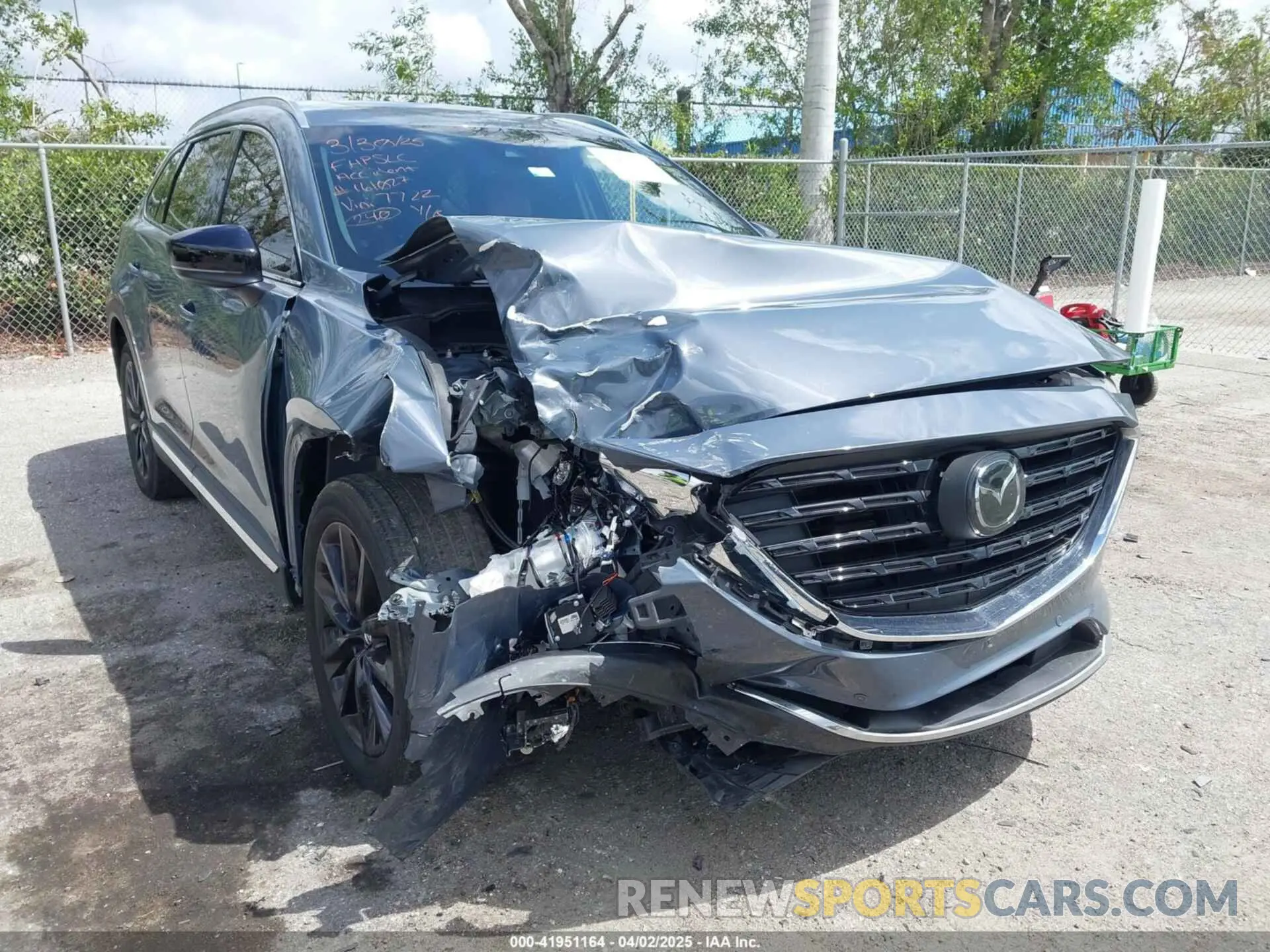 6 fotografías del automóvil dañado JM3TCADY3M0517722 MAZDA CX-9 2021