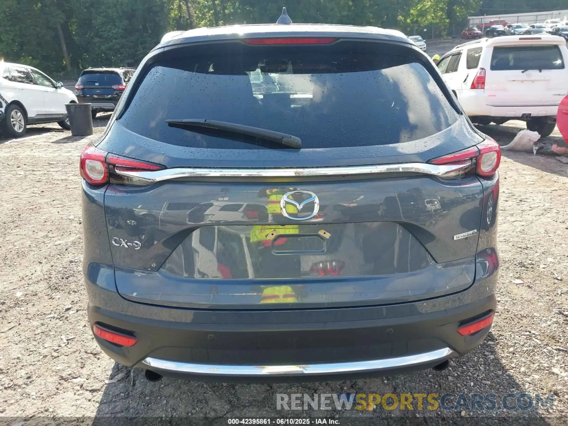 16 fotografías del automóvil dañado JM3TCADY7M0528223 MAZDA CX-9 2021