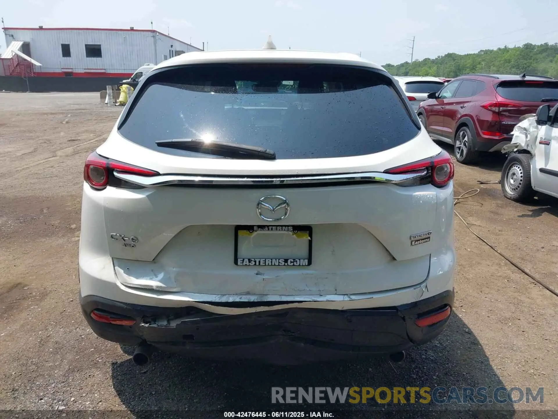 16 fotografías del automóvil dañado JM3TCBCY2M0539878 MAZDA CX-9 2021