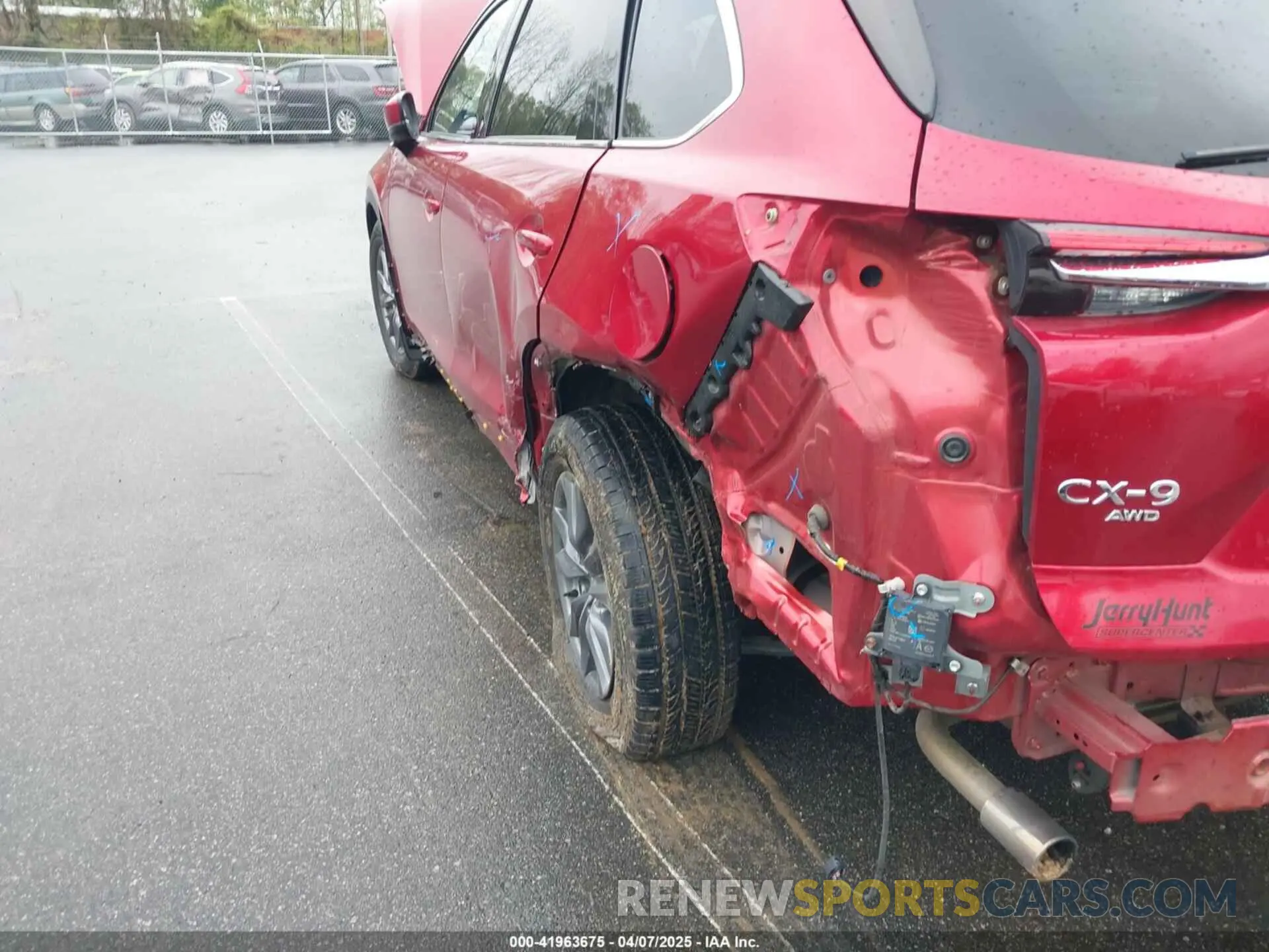17 fotografías del automóvil dañado JM3TCBCY8M0518713 MAZDA CX-9 2021
