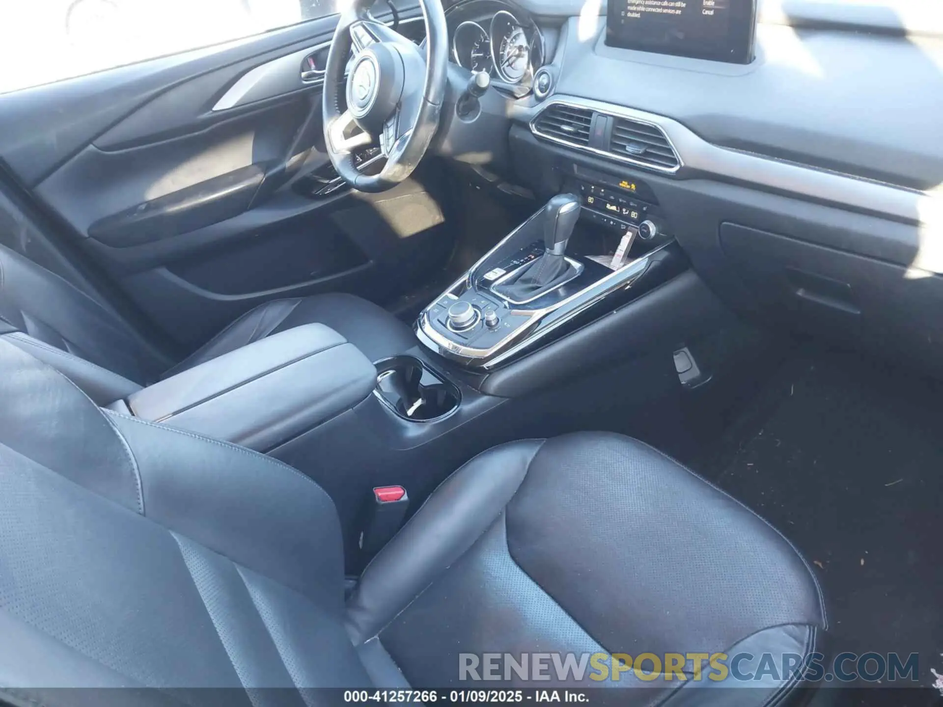 5 fotografías del automóvil dañado JM3TCBCYXM0524660 MAZDA CX-9 2021