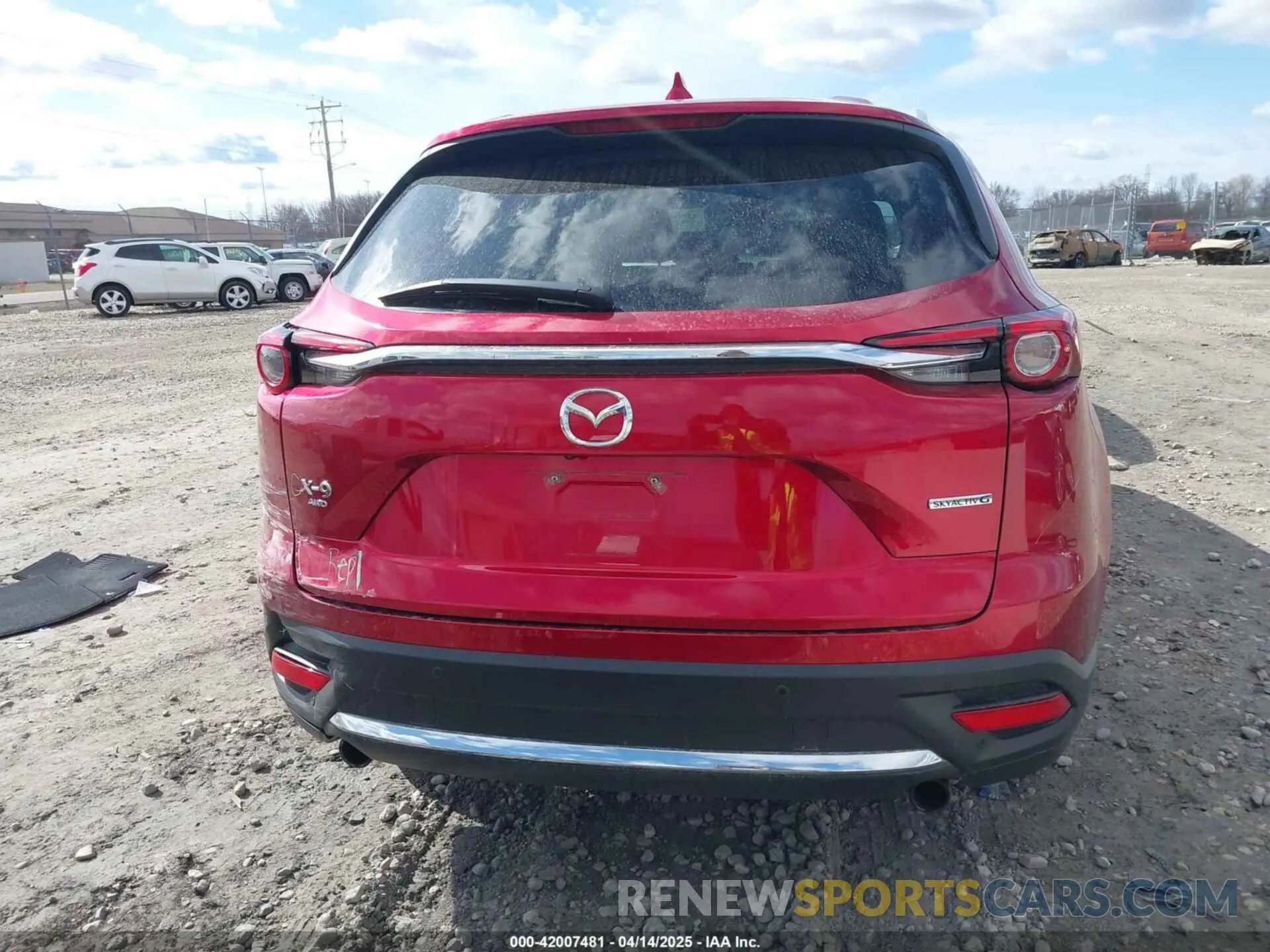 16 fotografías del automóvil dañado JM3TCBDY0M0516890 MAZDA CX-9 2021