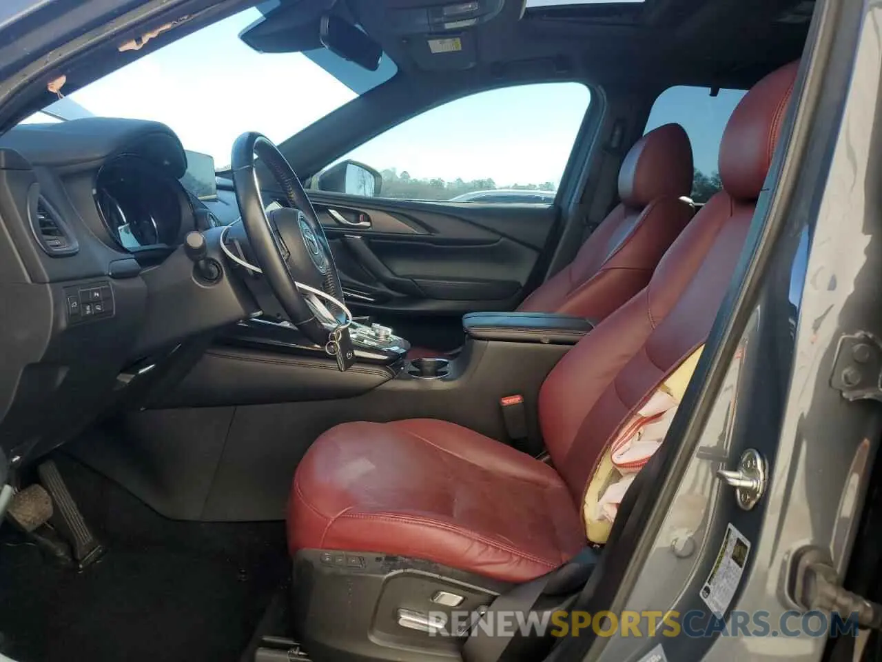 7 fotografías del automóvil dañado JM3TCBDY2M0537384 MAZDA CX-9 2021