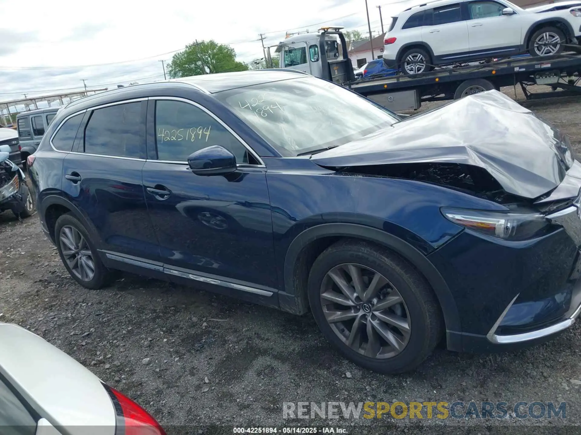 13 fotografías del automóvil dañado JM3TCBDY3M0537975 MAZDA CX-9 2021
