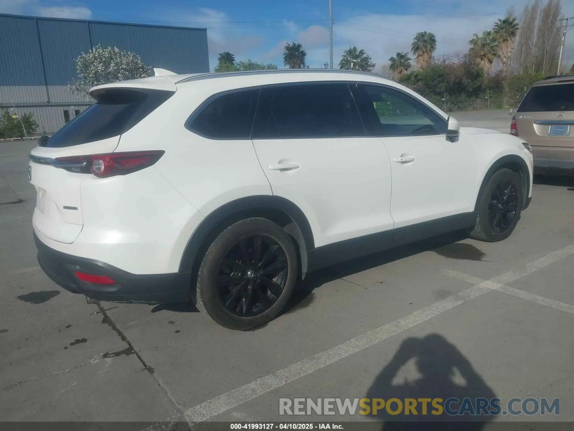 4 fotografías del automóvil dañado JM3TCBAY3N0613037 MAZDA CX-9 2022
