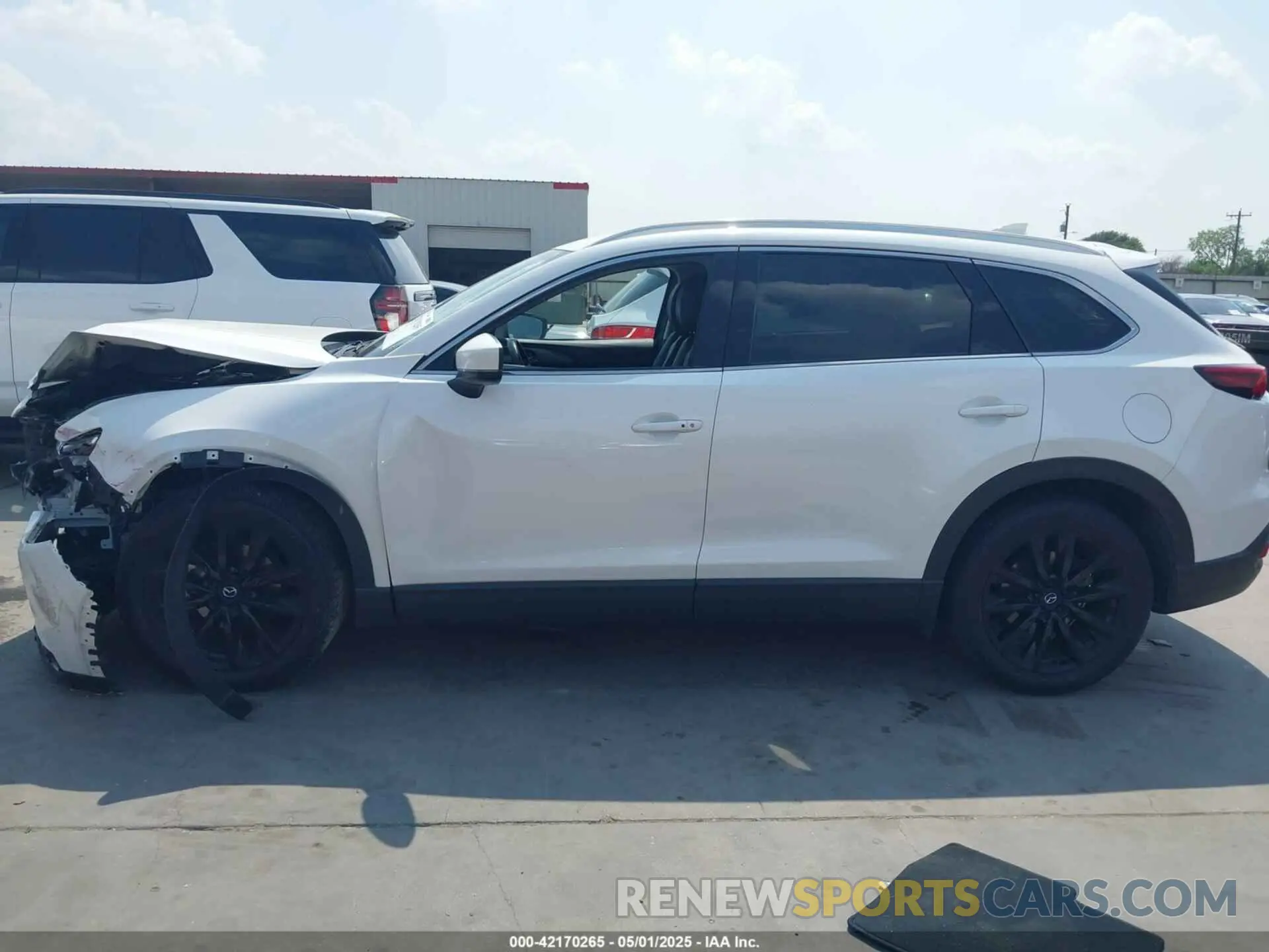 14 fotografías del automóvil dañado JM3TCBAY3N0626046 MAZDA CX-9 2022