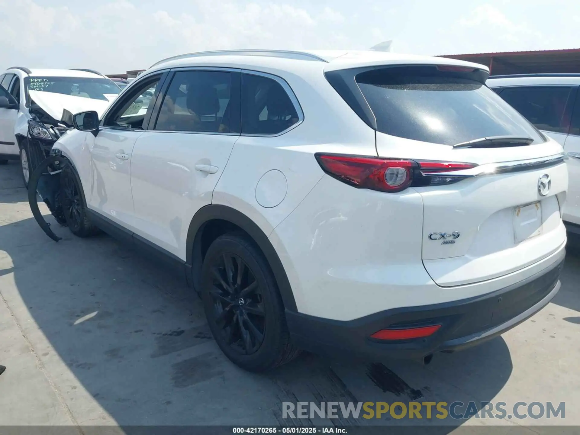 3 fotografías del automóvil dañado JM3TCBAY3N0626046 MAZDA CX-9 2022