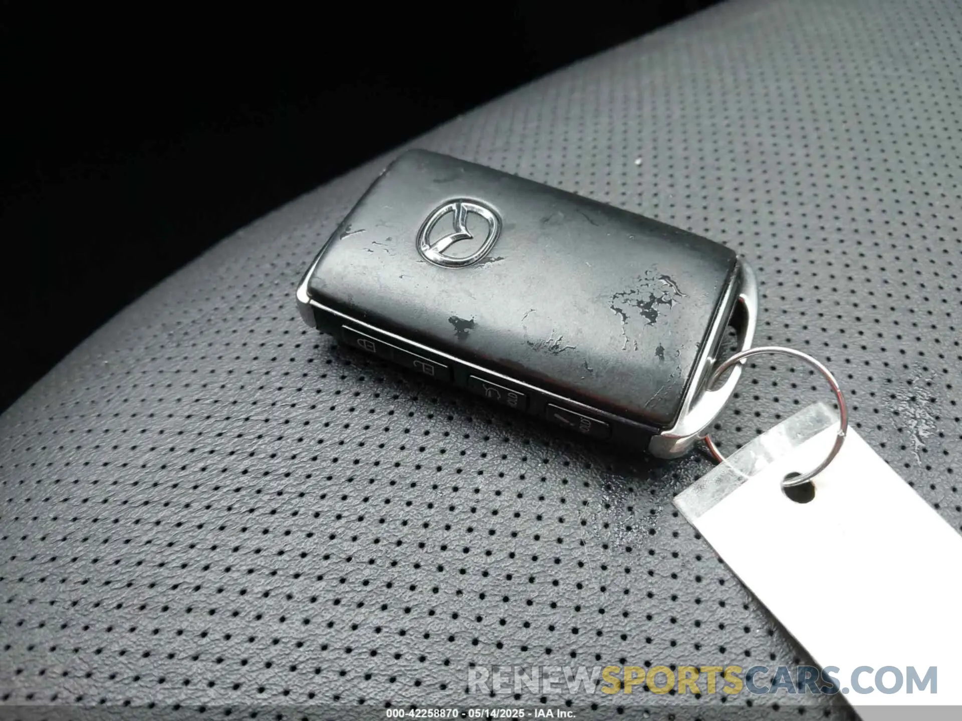 11 fotografías del automóvil dañado JM3TCBCY9N0613508 MAZDA CX-9 2022