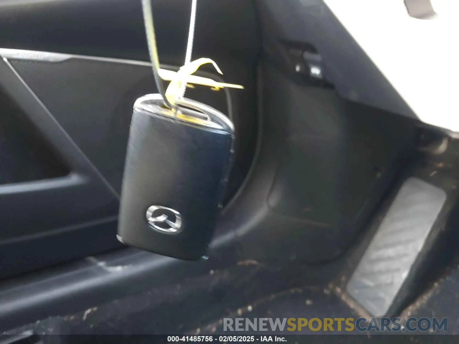 11 fotografías del automóvil dañado JM3TCBDY0N0612438 MAZDA CX-9 2022