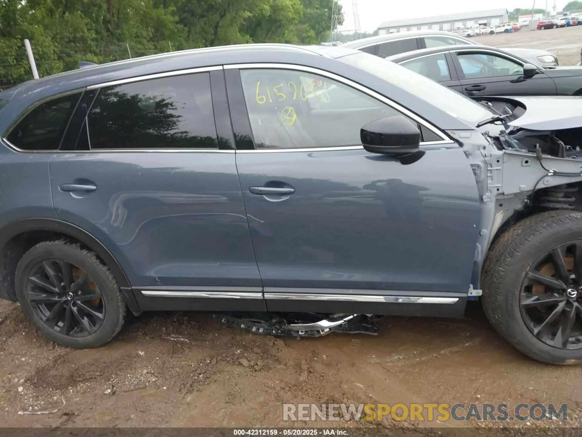13 fotografías del automóvil dañado JM3TCBDY0N0615968 MAZDA CX-9 2022