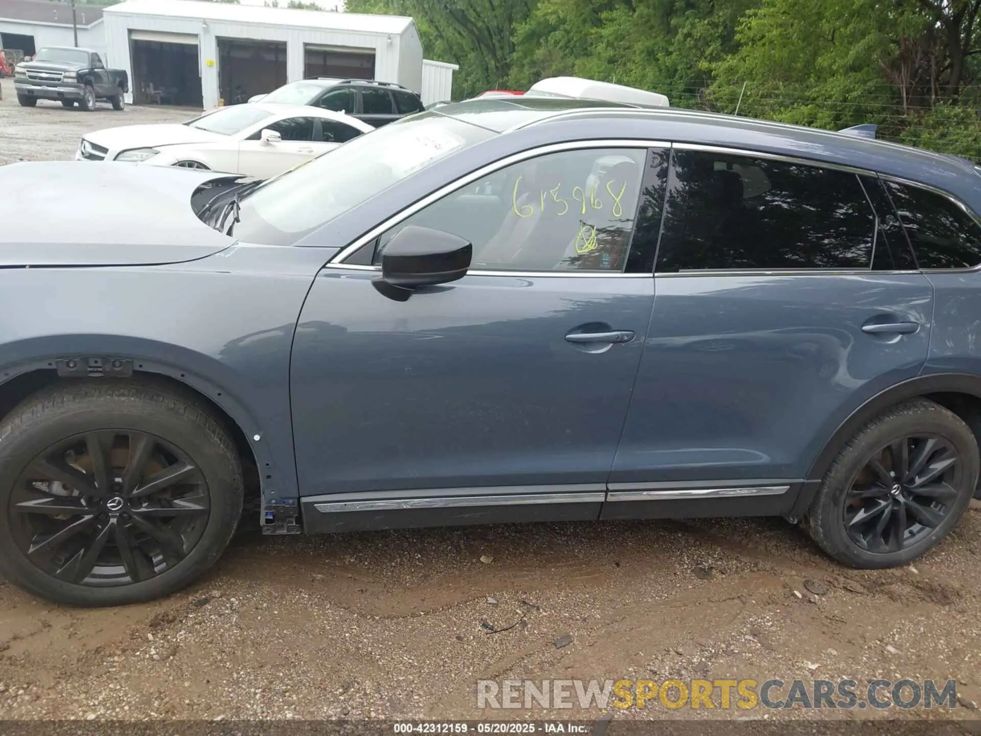 14 fotografías del automóvil dañado JM3TCBDY0N0615968 MAZDA CX-9 2022