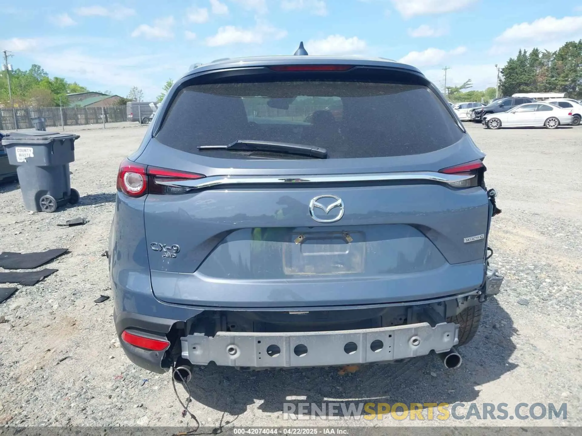 17 fotografías del automóvil dañado JM3TCBDY8N0628886 MAZDA CX-9 2022
