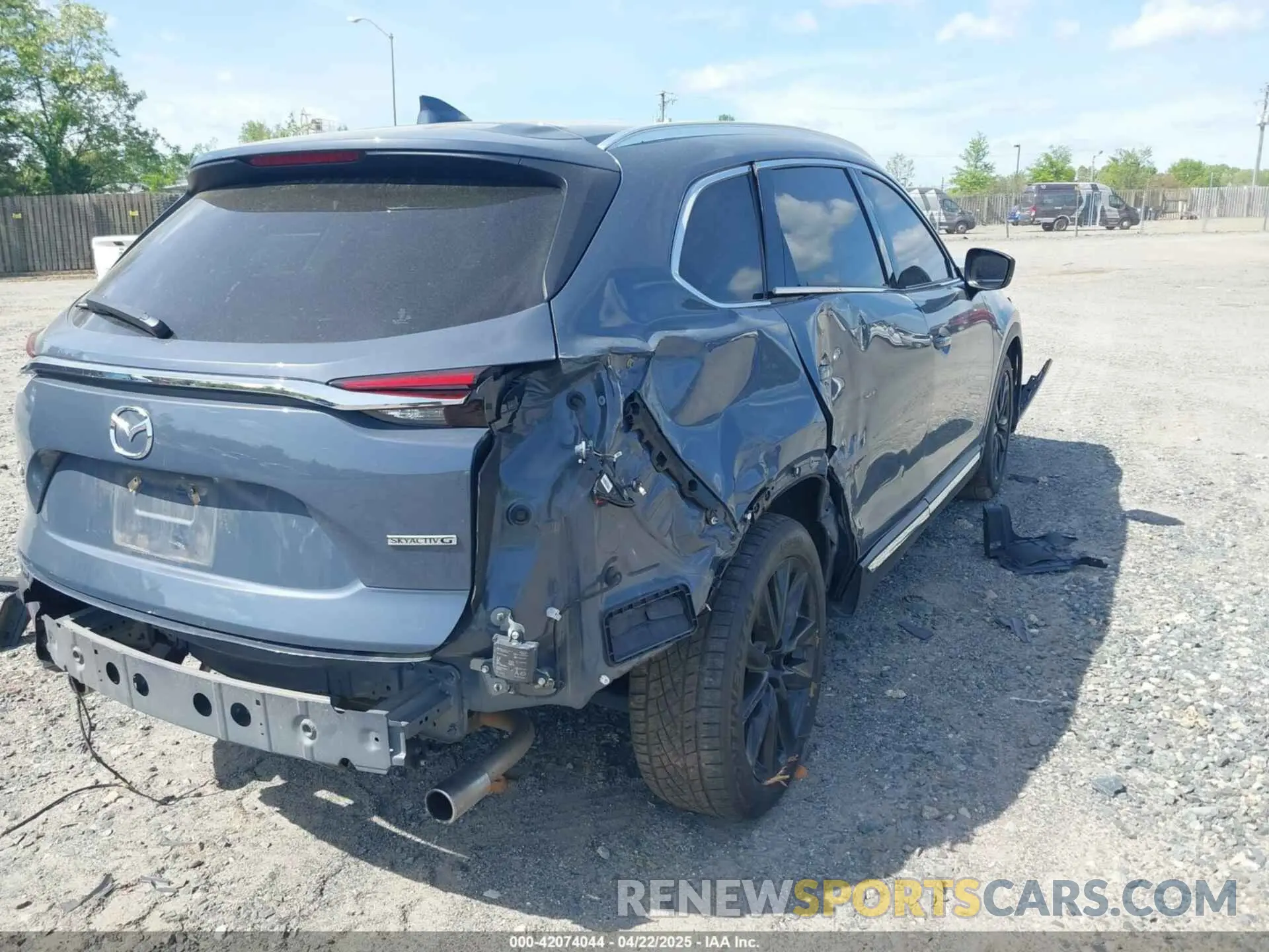 4 fotografías del automóvil dañado JM3TCBDY8N0628886 MAZDA CX-9 2022