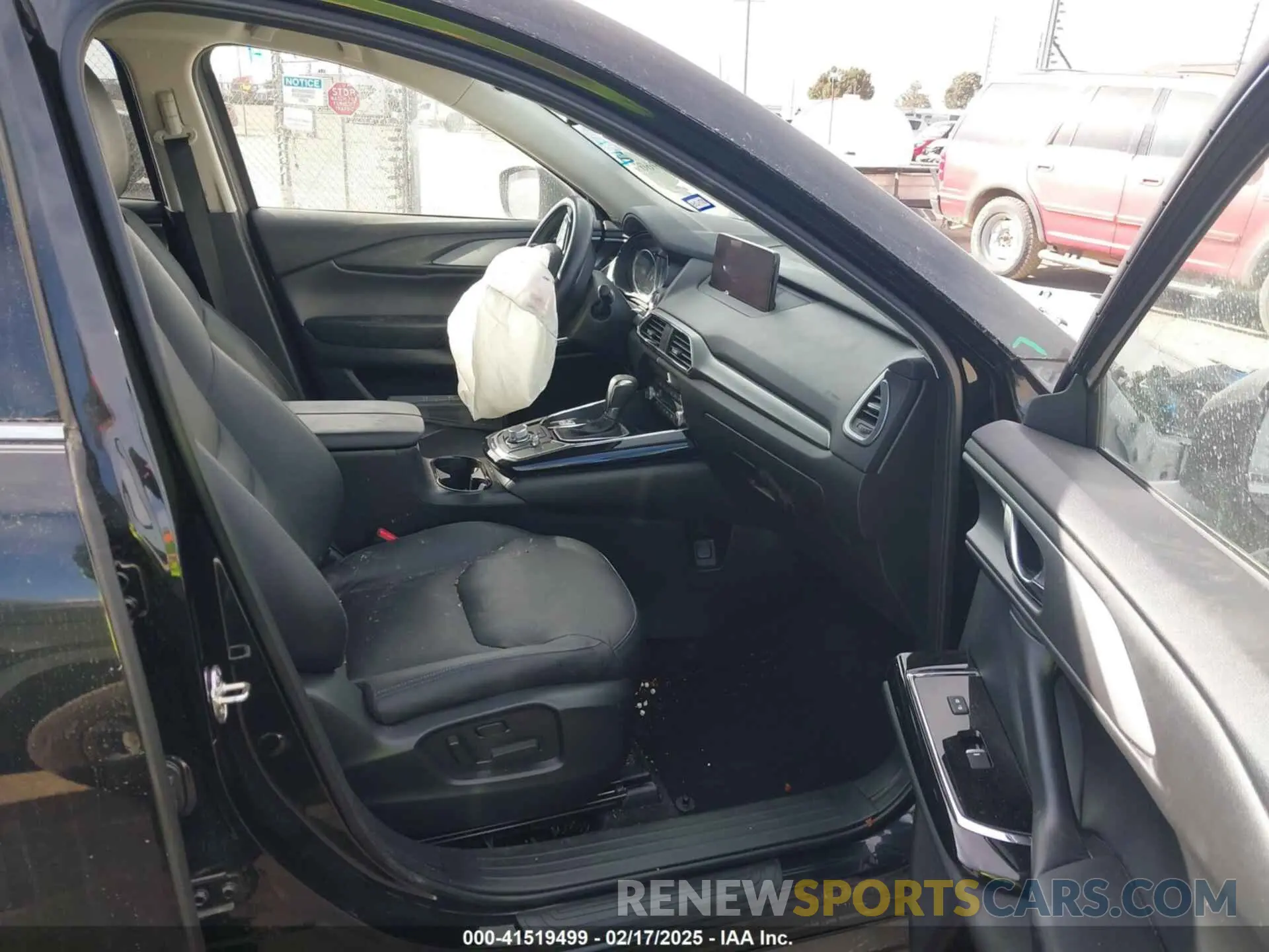 5 fotografías del automóvil dañado JM3TCBAY9P0649348 MAZDA CX-9 2023