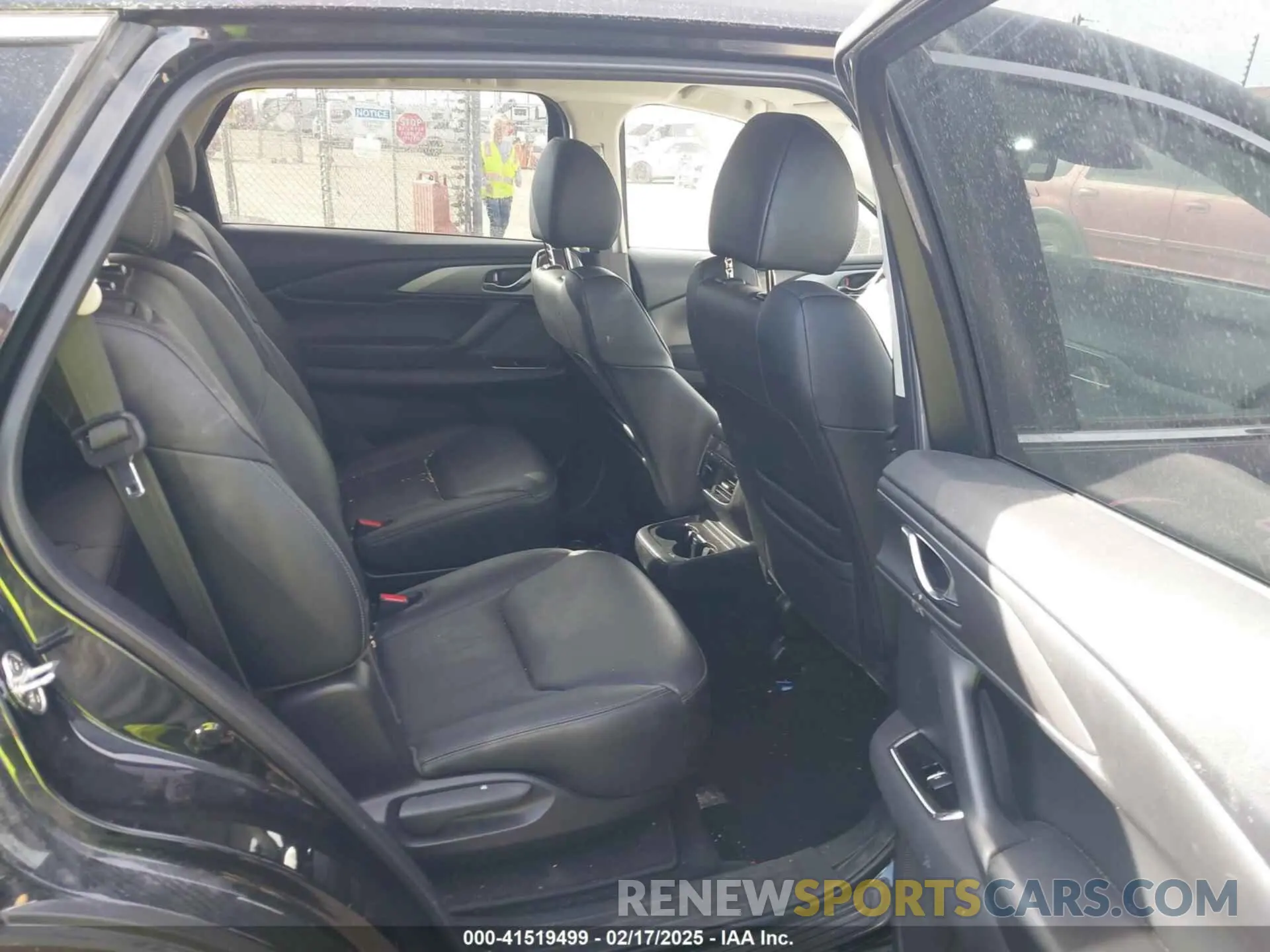 8 fotografías del automóvil dañado JM3TCBAY9P0649348 MAZDA CX-9 2023