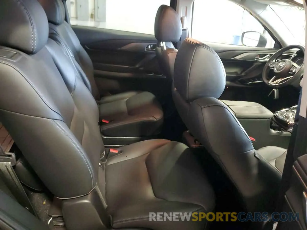 11 fotografías del automóvil dañado JM3TCBCY1P0655657 MAZDA CX-9 2023