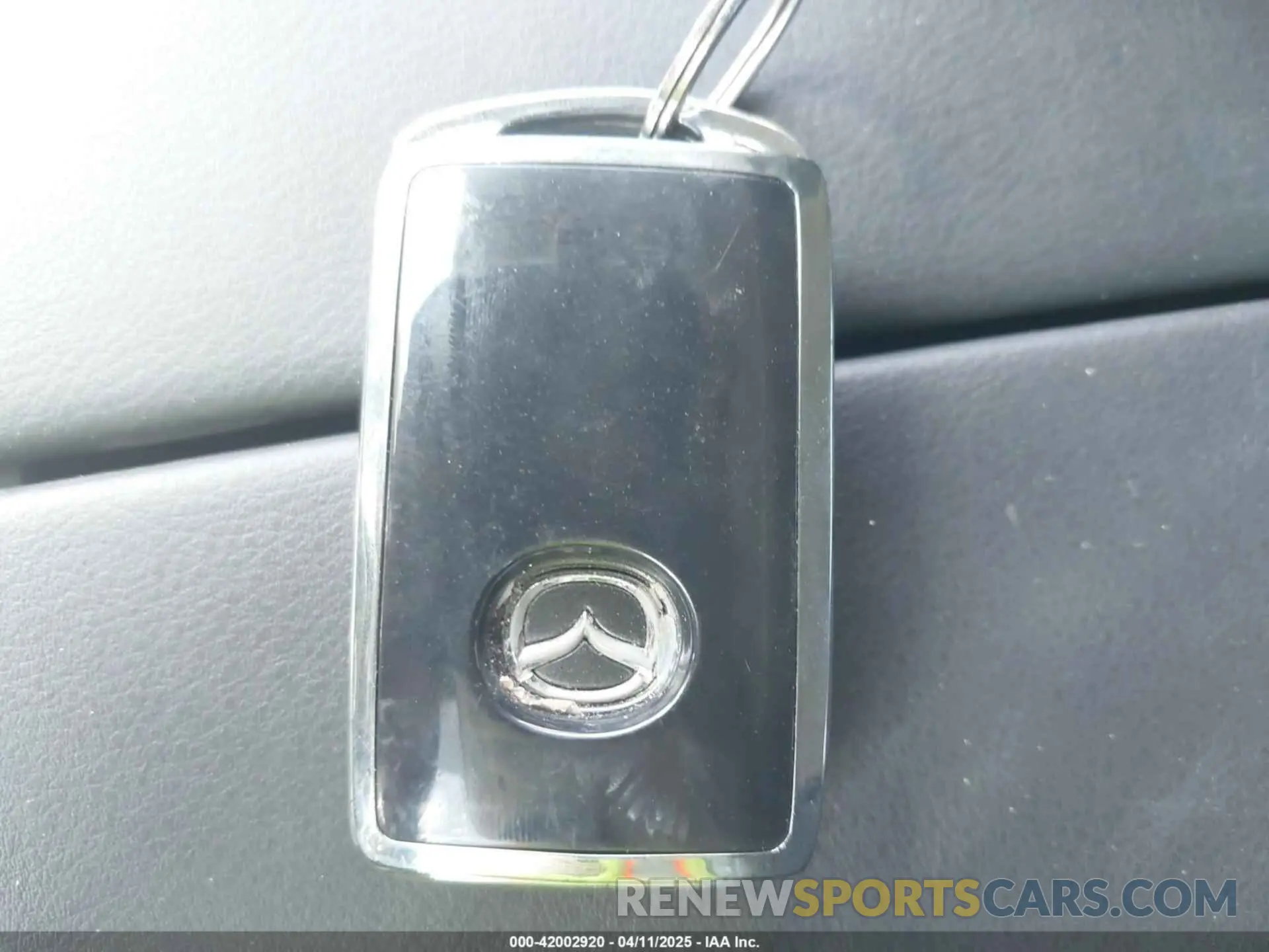 11 fotografías del automóvil dañado JM3TCBCY2P0651679 MAZDA CX-9 2023