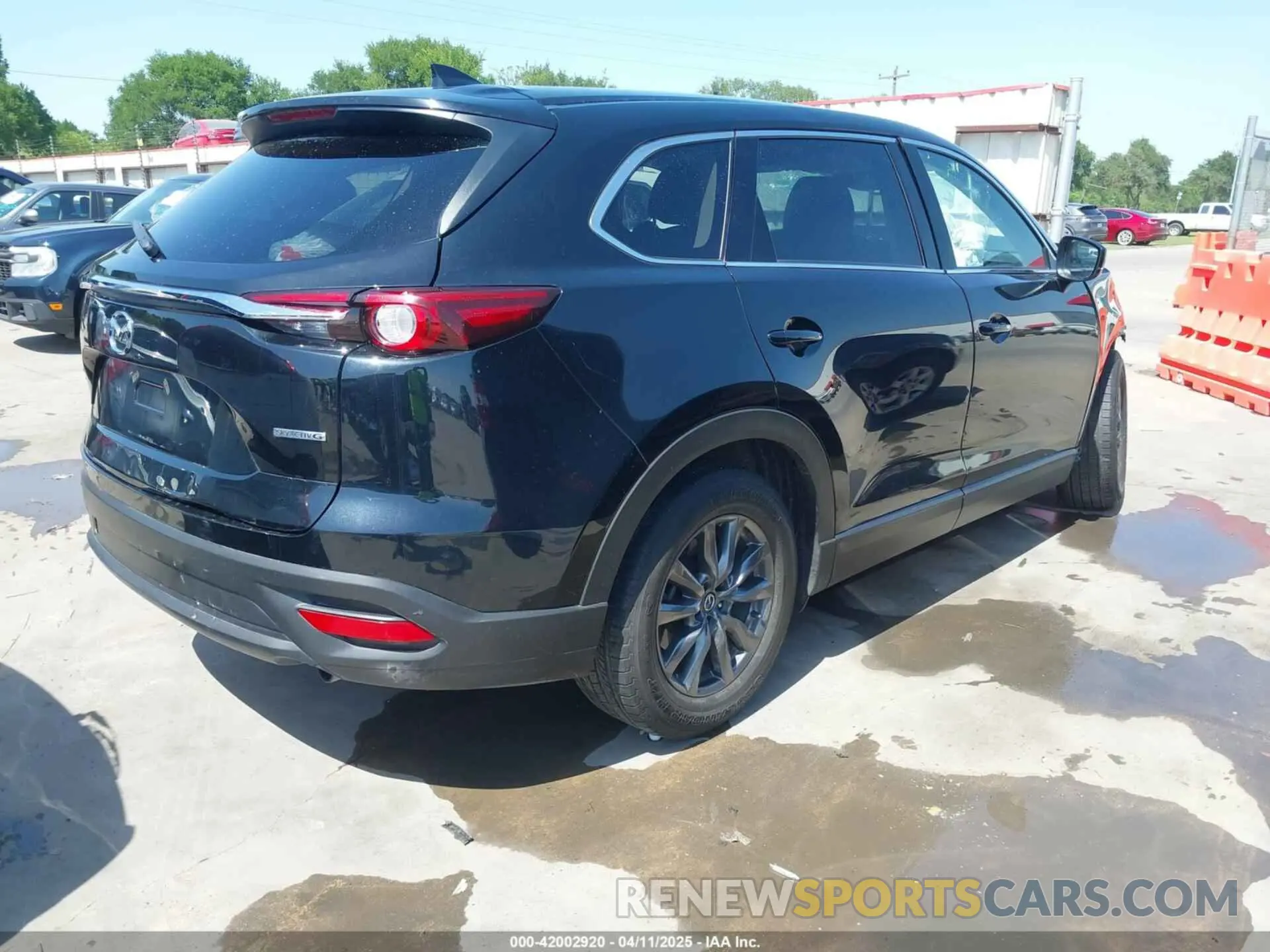 4 fotografías del automóvil dañado JM3TCBCY2P0651679 MAZDA CX-9 2023