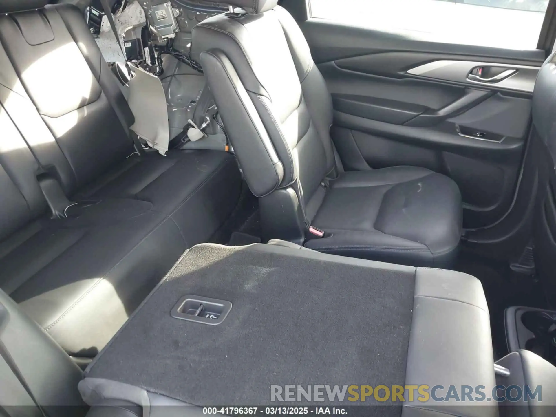 8 fotografías del automóvil dañado JM3TCBCY7P0653136 MAZDA CX-9 2023