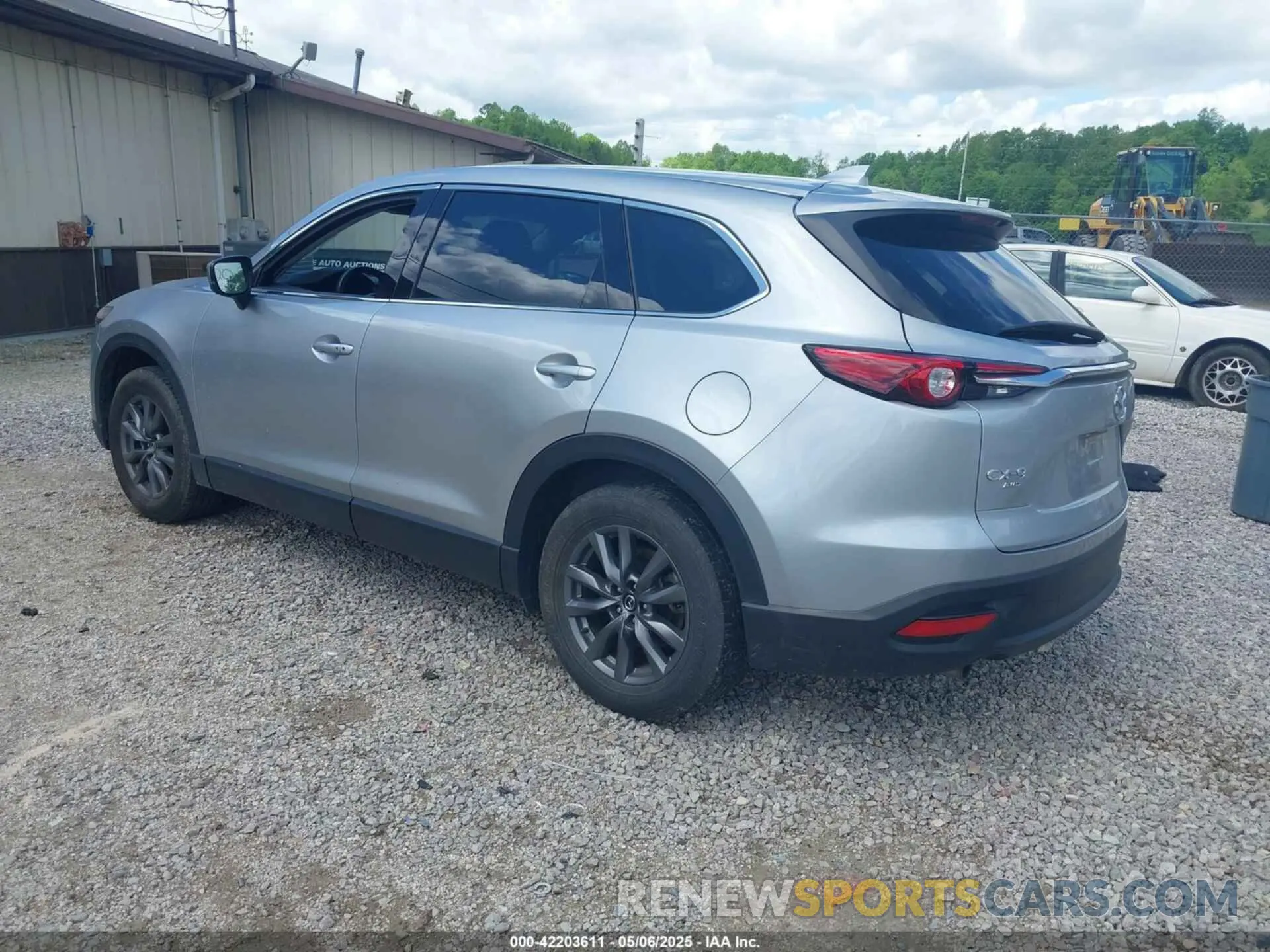 3 fotografías del automóvil dañado JM3TCBCY9P0659522 MAZDA CX-9 2023
