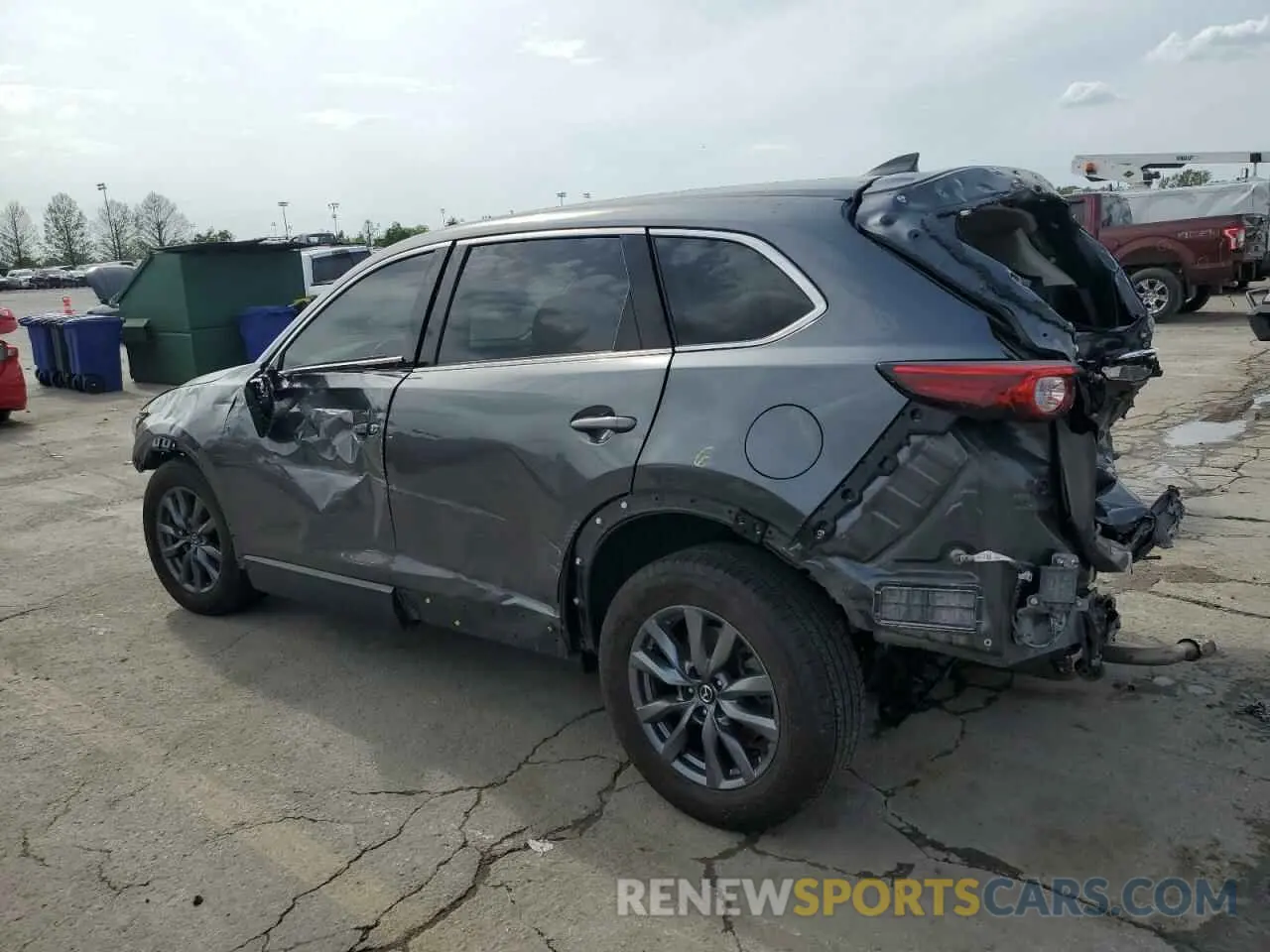 2 fotografías del automóvil dañado JM3TCBCYXP0642793 MAZDA CX-9 2023