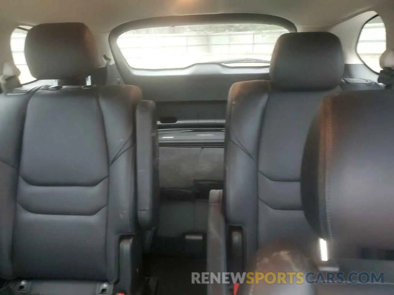 10 fotografías del automóvil dañado JM3TCBCYXP0657472 MAZDA CX-9 2023