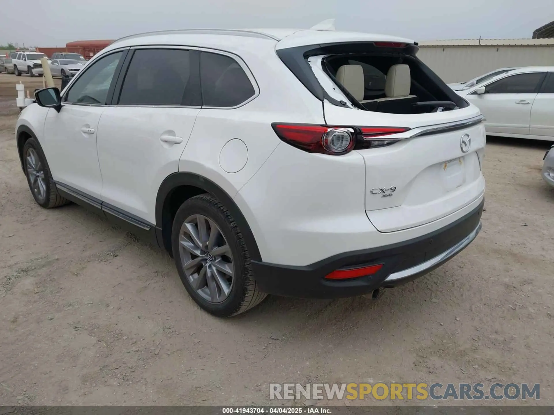 3 fotografías del automóvil dañado JM3TCBDY0P0634099 MAZDA CX-9 2023