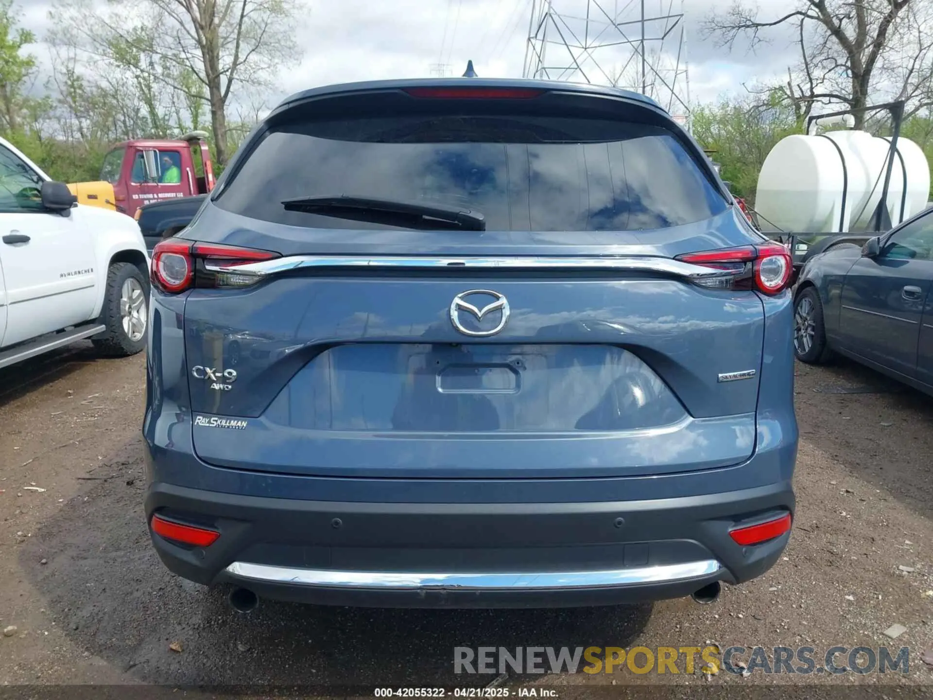 17 fotografías del automóvil dañado JM3TCBDY2P0636002 MAZDA CX-9 2023