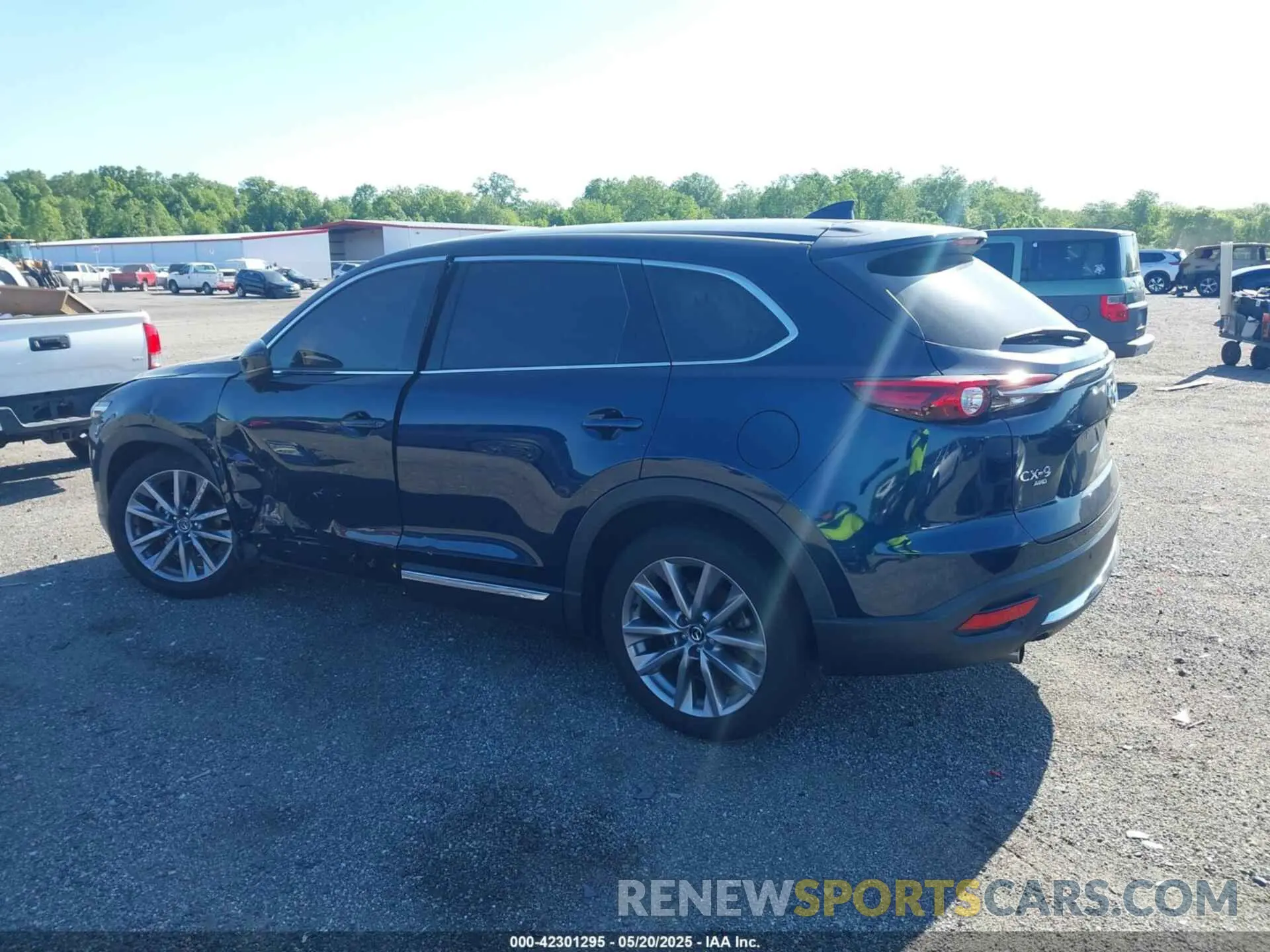 13 fotografías del automóvil dañado JM3TCBDY9P0633470 MAZDA CX-9 2023