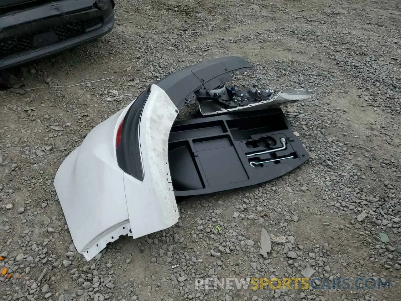 13 fotografías del automóvil dañado JM3KK1HC3R1115570 MAZDA CX-90 2024