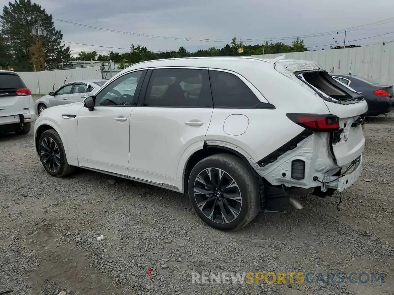 2 fotografías del automóvil dañado JM3KK1HC3R1115570 MAZDA CX-90 2024