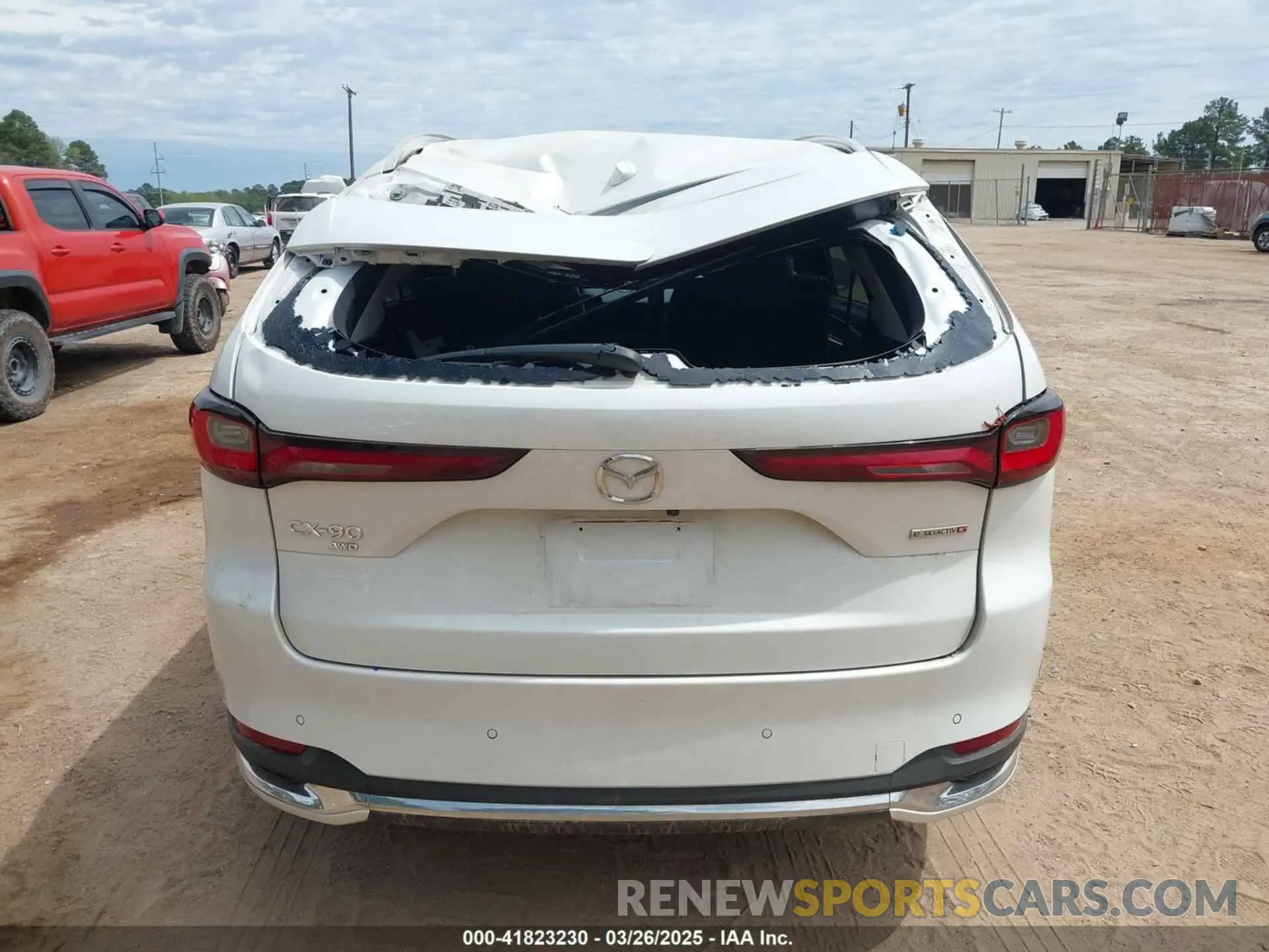 17 fotografías del automóvil dañado JM3KK1HC5R1144990 MAZDA CX-90 2024