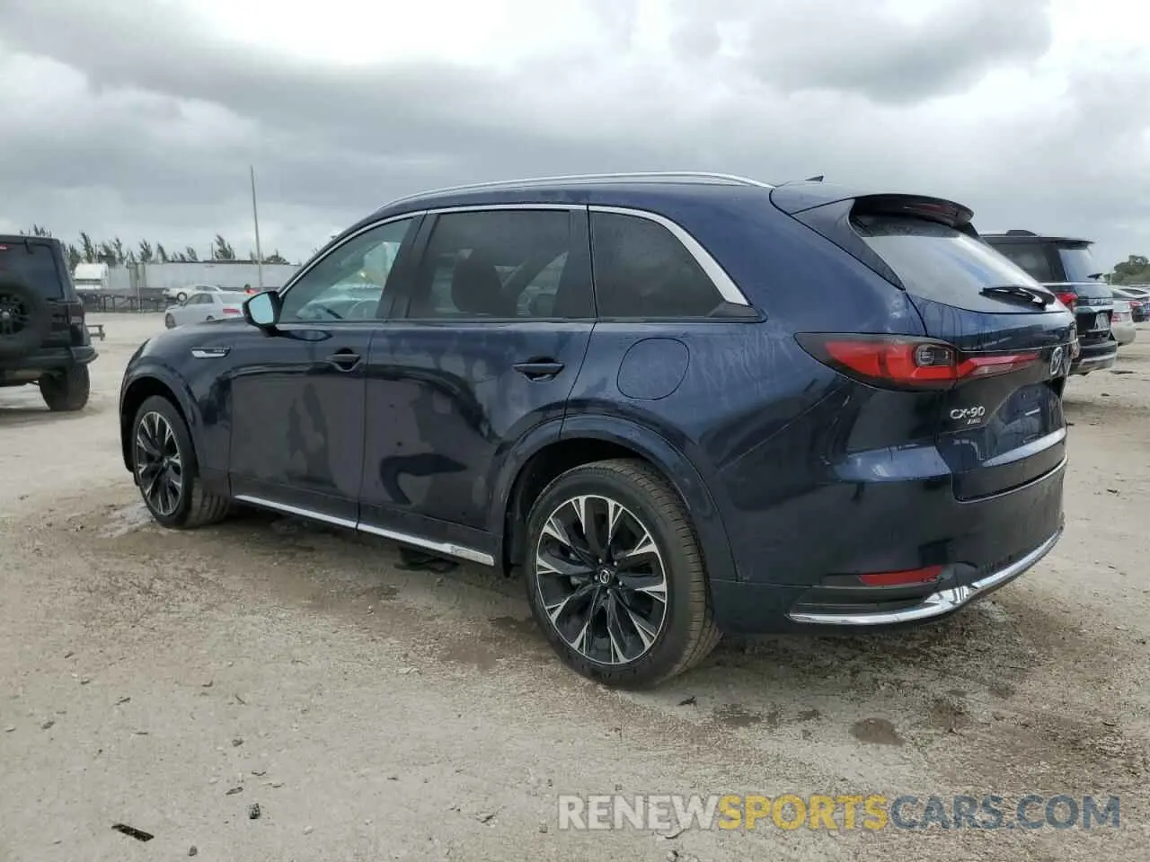 2 fotografías del automóvil dañado JM3KK1HC6R1133173 MAZDA CX-90 2024