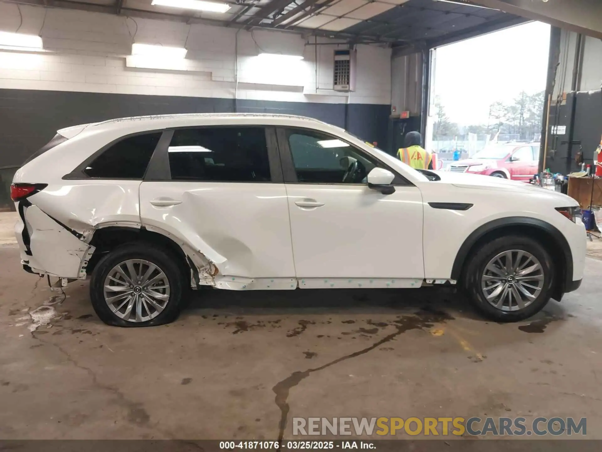 13 fotografías del automóvil dañado JM3KKAHDXR1171501 MAZDA CX-90 2024