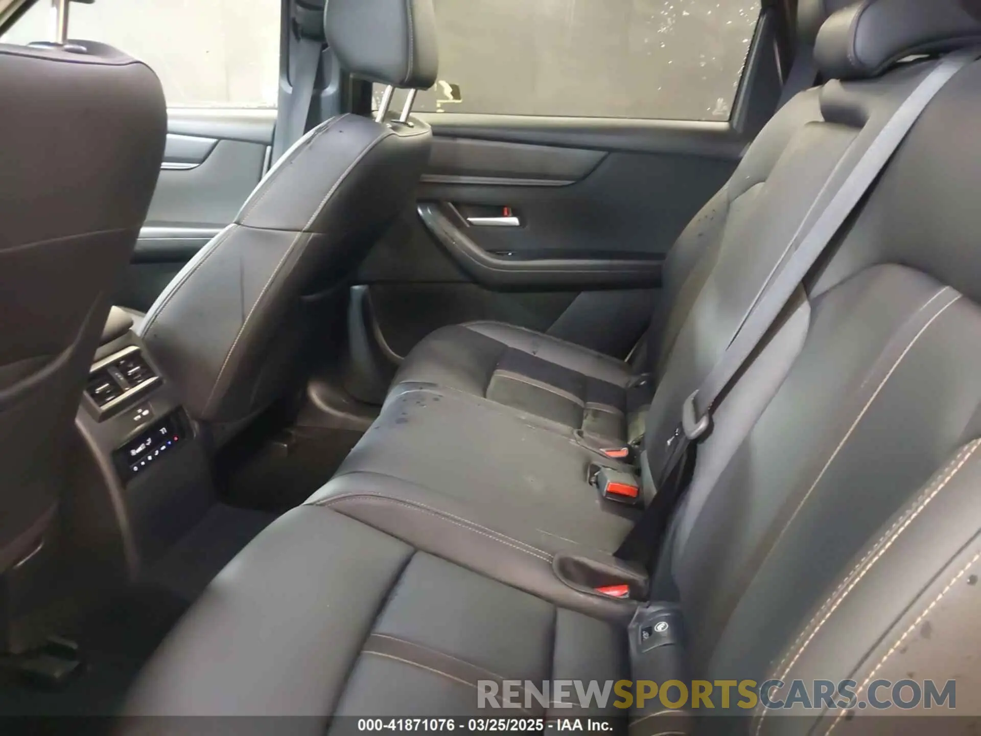 8 fotografías del automóvil dañado JM3KKAHDXR1171501 MAZDA CX-90 2024