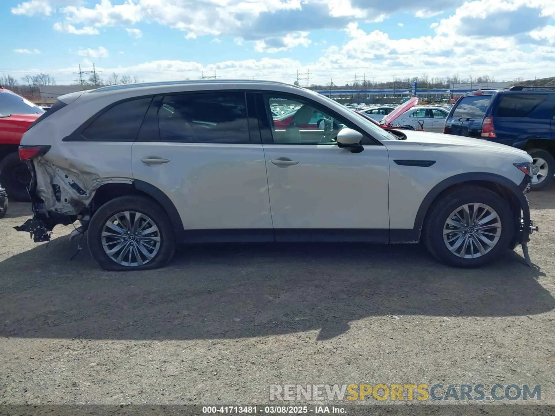 13 fotografías del automóvil dañado JM3KKBHD0R1154910 MAZDA CX-90 2024