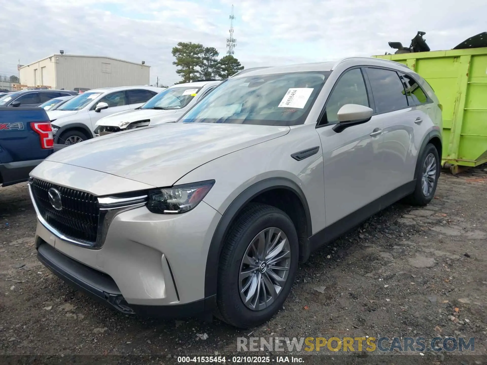 2 fotografías del automóvil dañado JM3KKBHD2R1149210 MAZDA CX-90 2024
