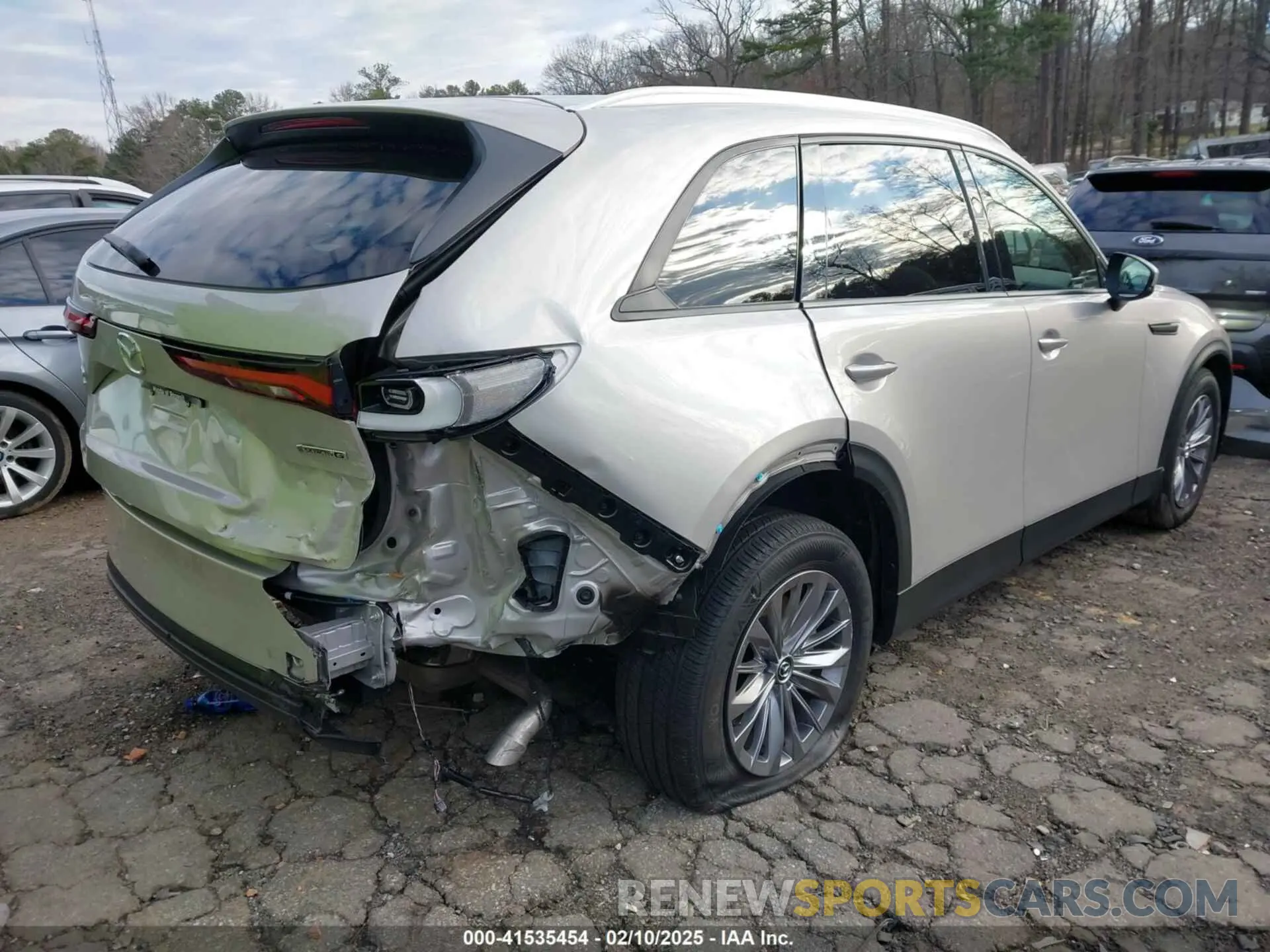 4 fotografías del automóvil dañado JM3KKBHD2R1149210 MAZDA CX-90 2024