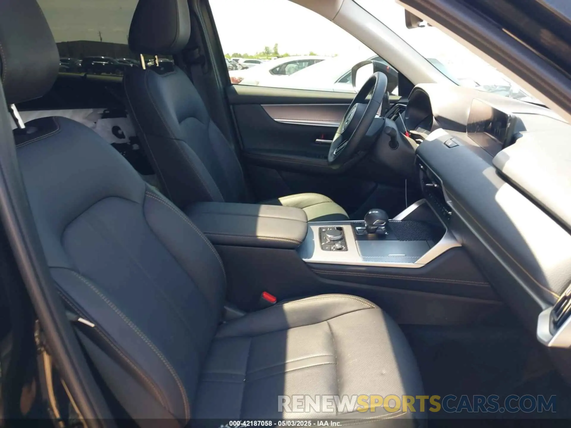 5 fotografías del automóvil dañado JM3KKBHD8R1170417 MAZDA CX-90 2024