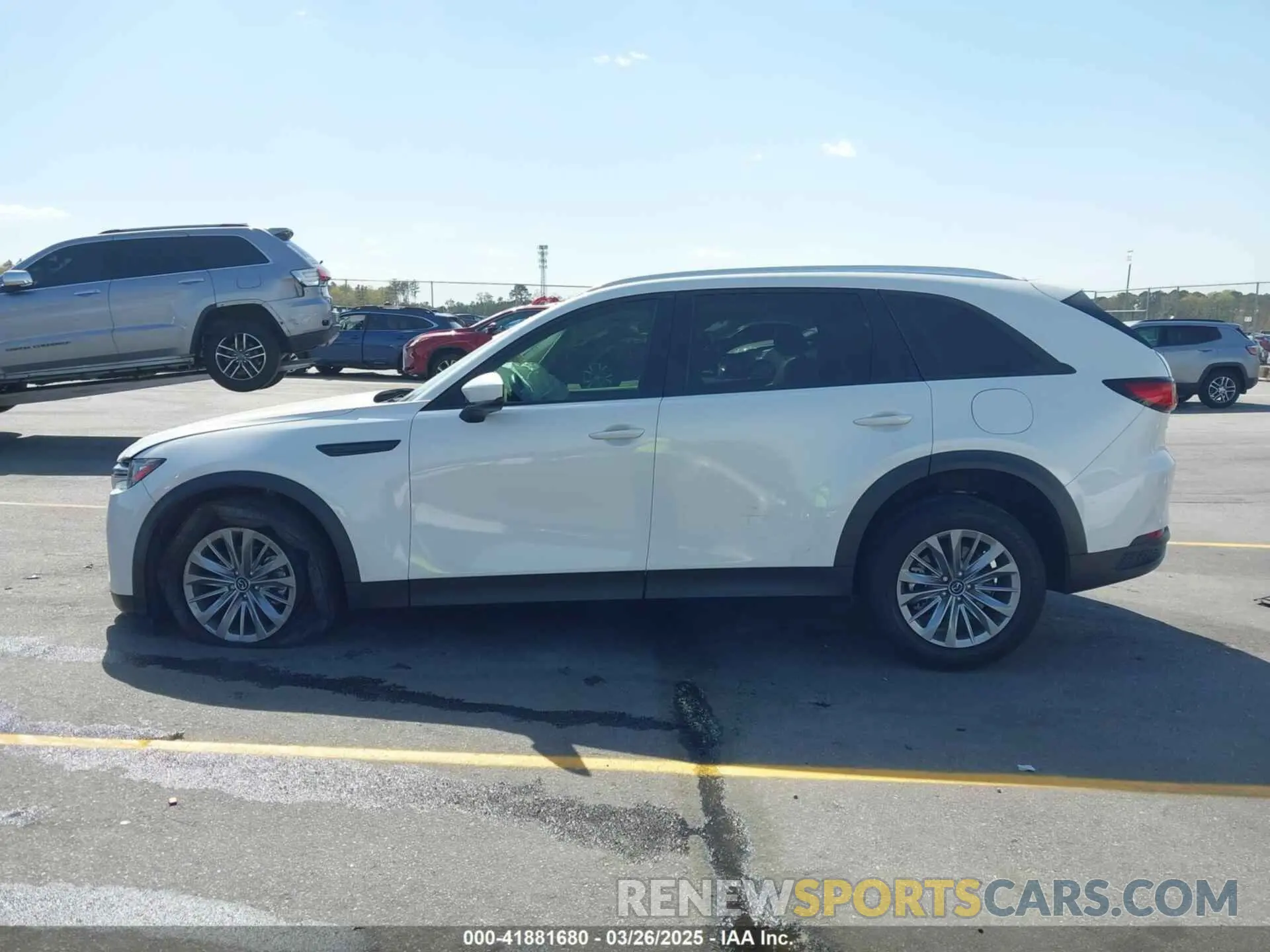 15 fotografías del automóvil dañado JM3KKCHD0R1111349 MAZDA CX-90 2024