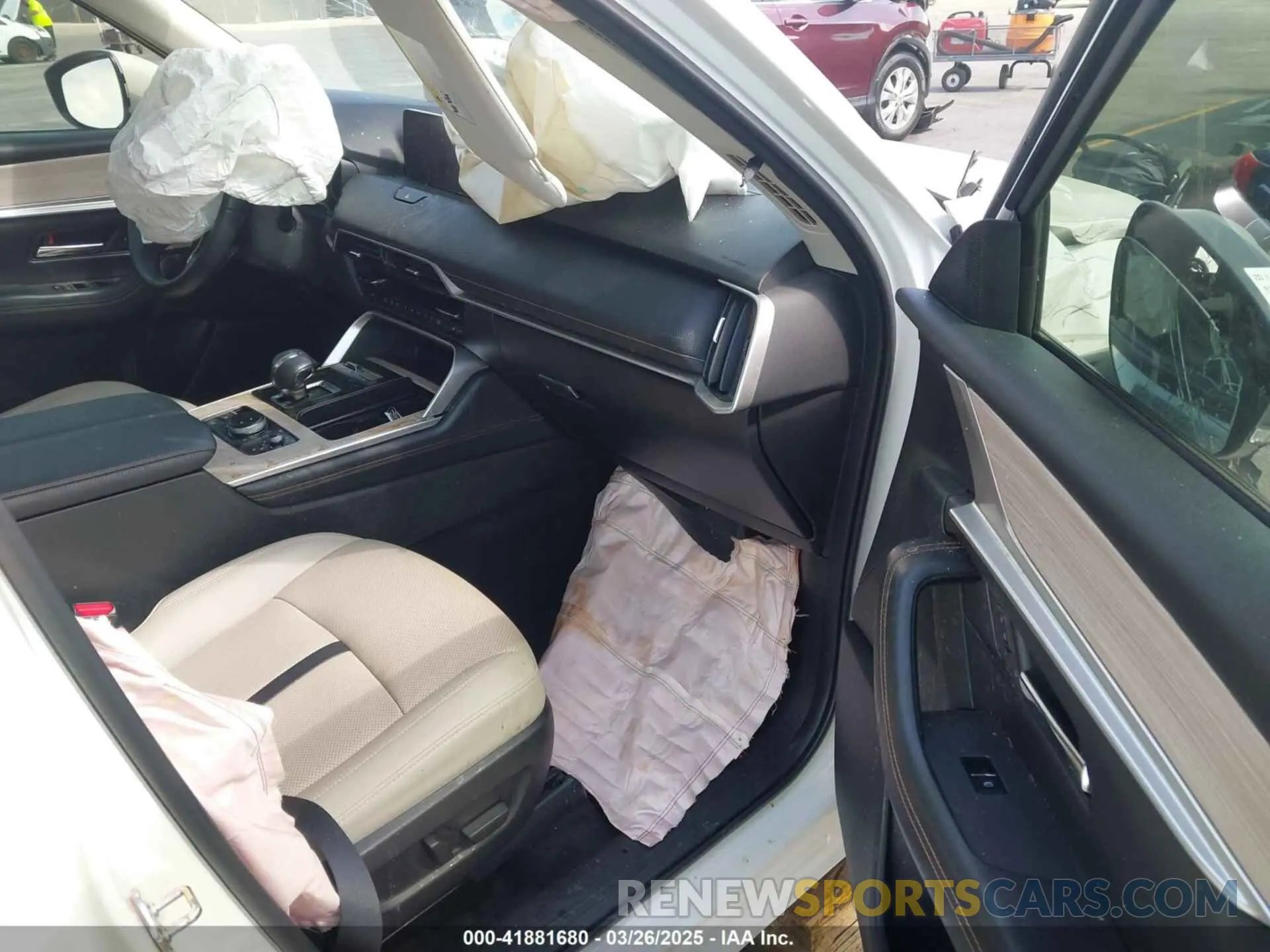 5 fotografías del automóvil dañado JM3KKCHD0R1111349 MAZDA CX-90 2024