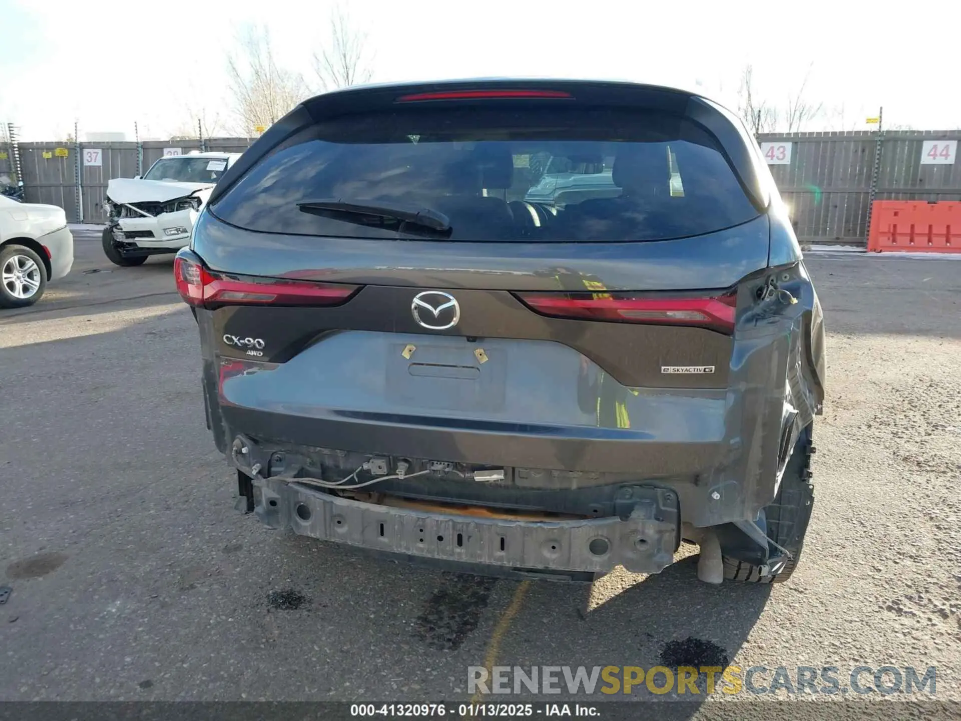 16 fotografías del automóvil dañado JM3KKCHD1R1112722 MAZDA CX-90 2024