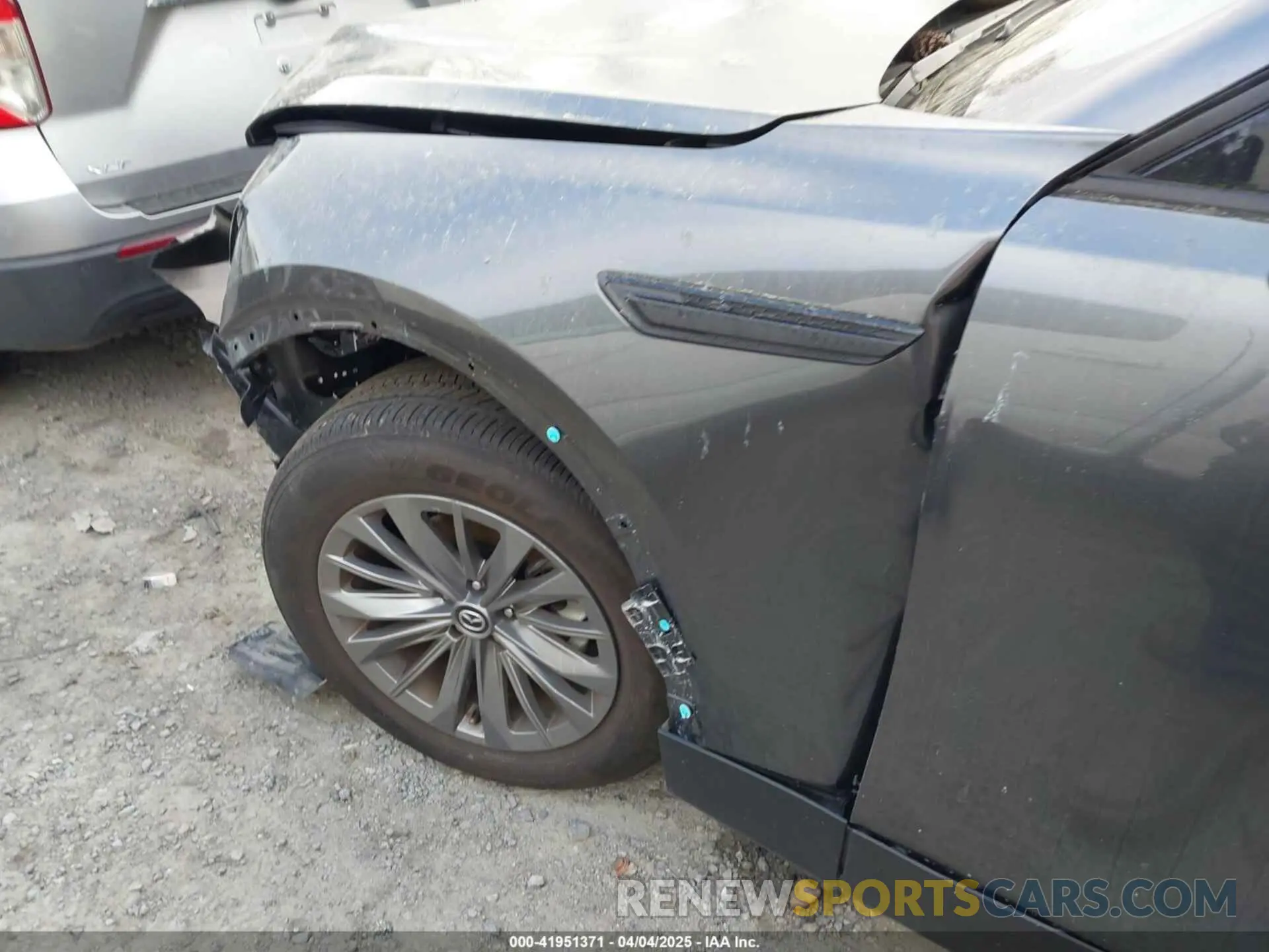 19 fotografías del automóvil dañado JM3KKCHD4R1153782 MAZDA CX-90 2024