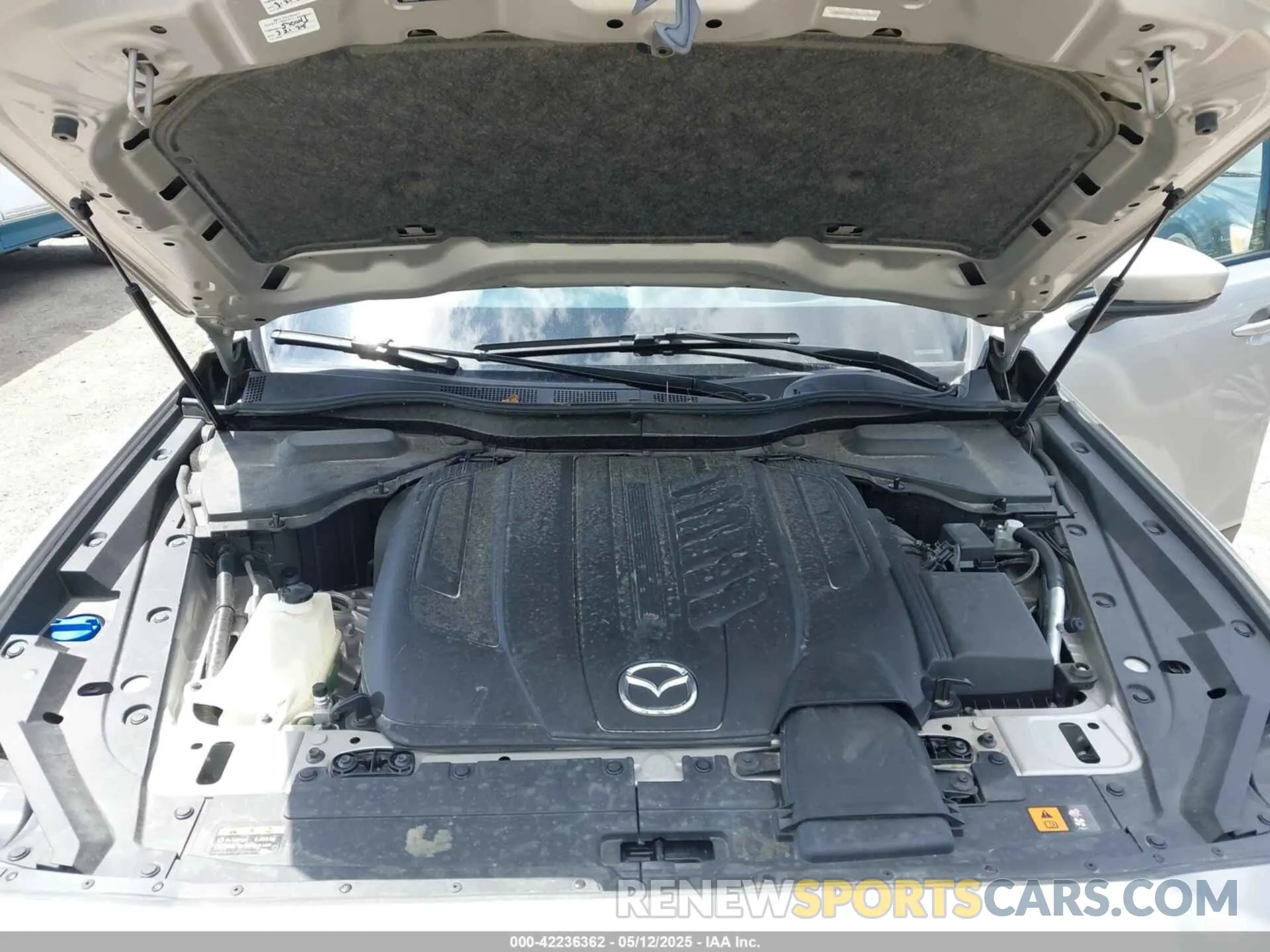 10 fotografías del automóvil dañado JM3KKCHD7R1117570 MAZDA CX-90 2024