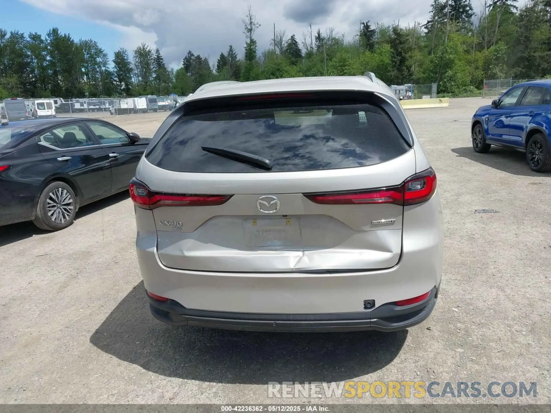 16 fotografías del automóvil dañado JM3KKCHD7R1117570 MAZDA CX-90 2024